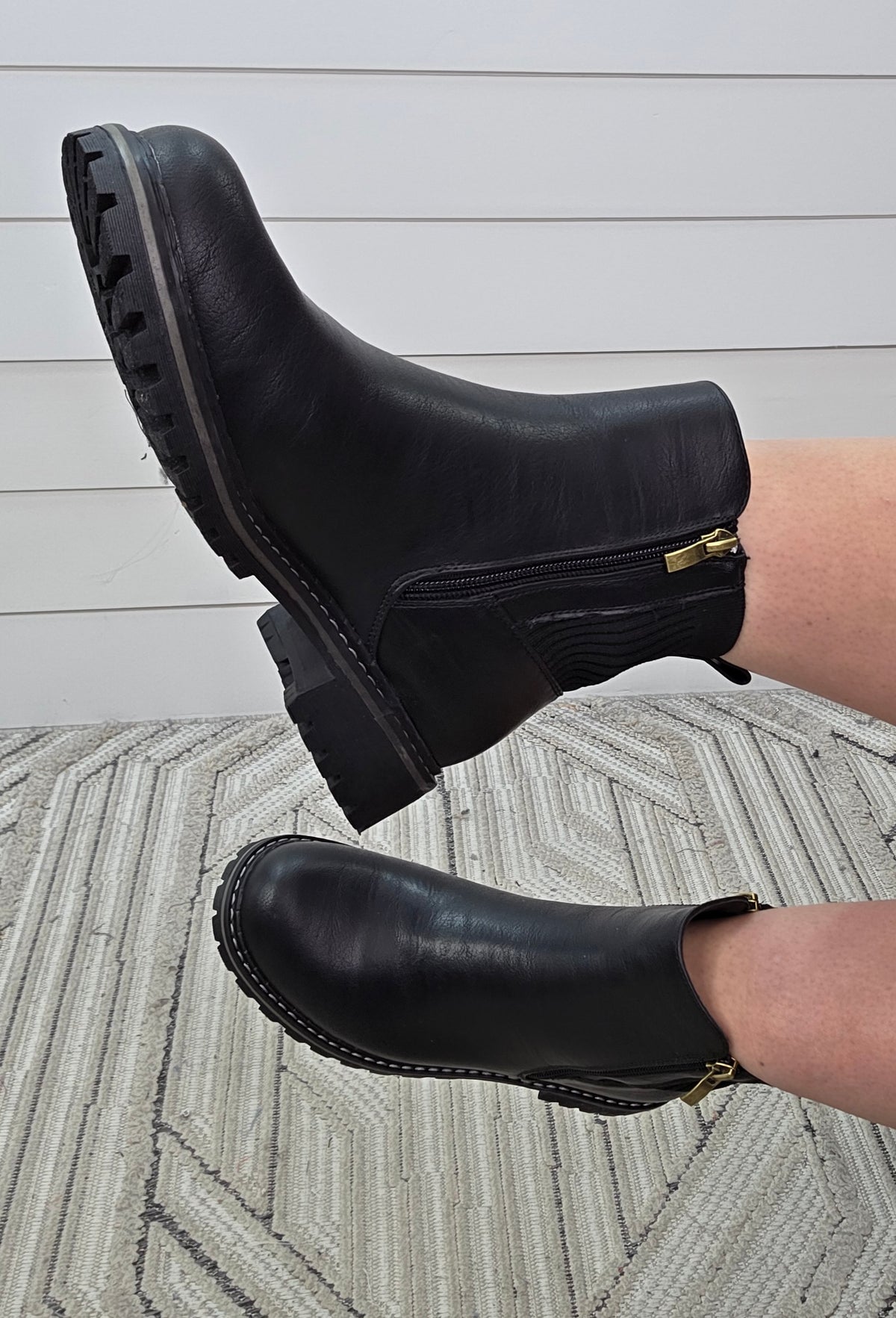 CORKY'S DON'T BE DIFFICULT - BLACK