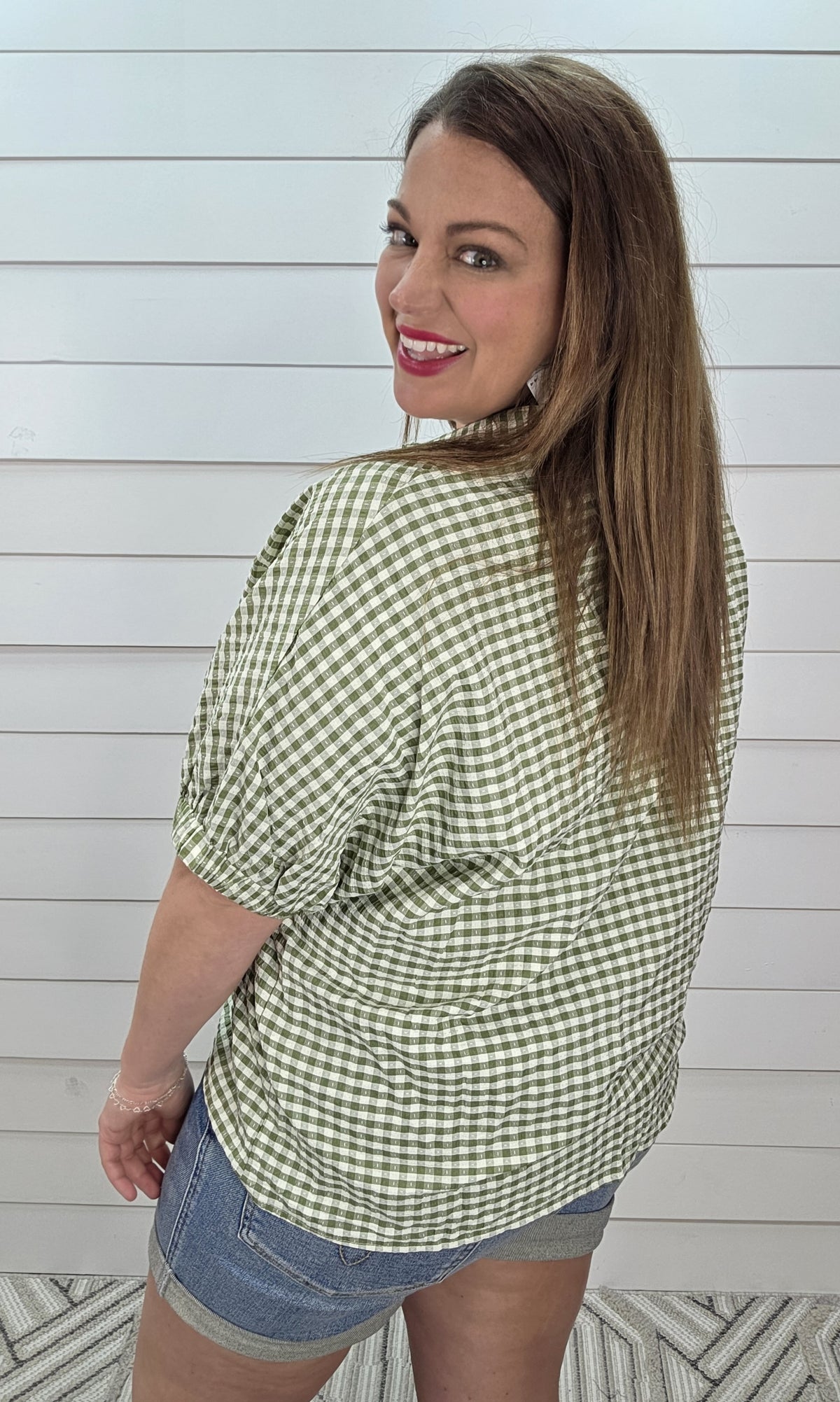 GREEN GIGHAM V NECK WOVEN TOP