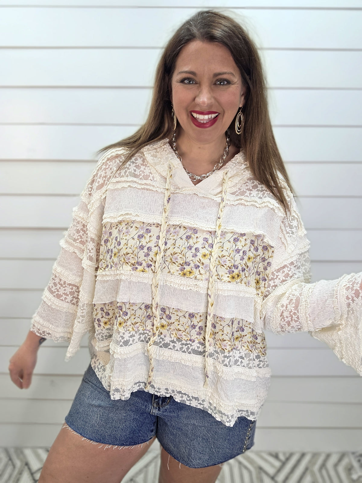 POL FLORAL/CREAM LACE COLORBLOCK LIGHT WEIGHT HOODED TOP