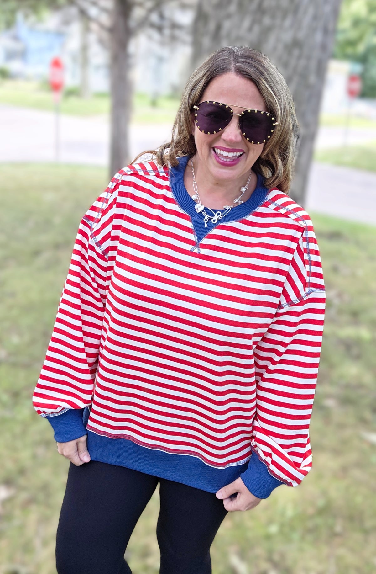 RED/CREAM STRIPED OVERSIZED FRENCH TERRY PULLOVER