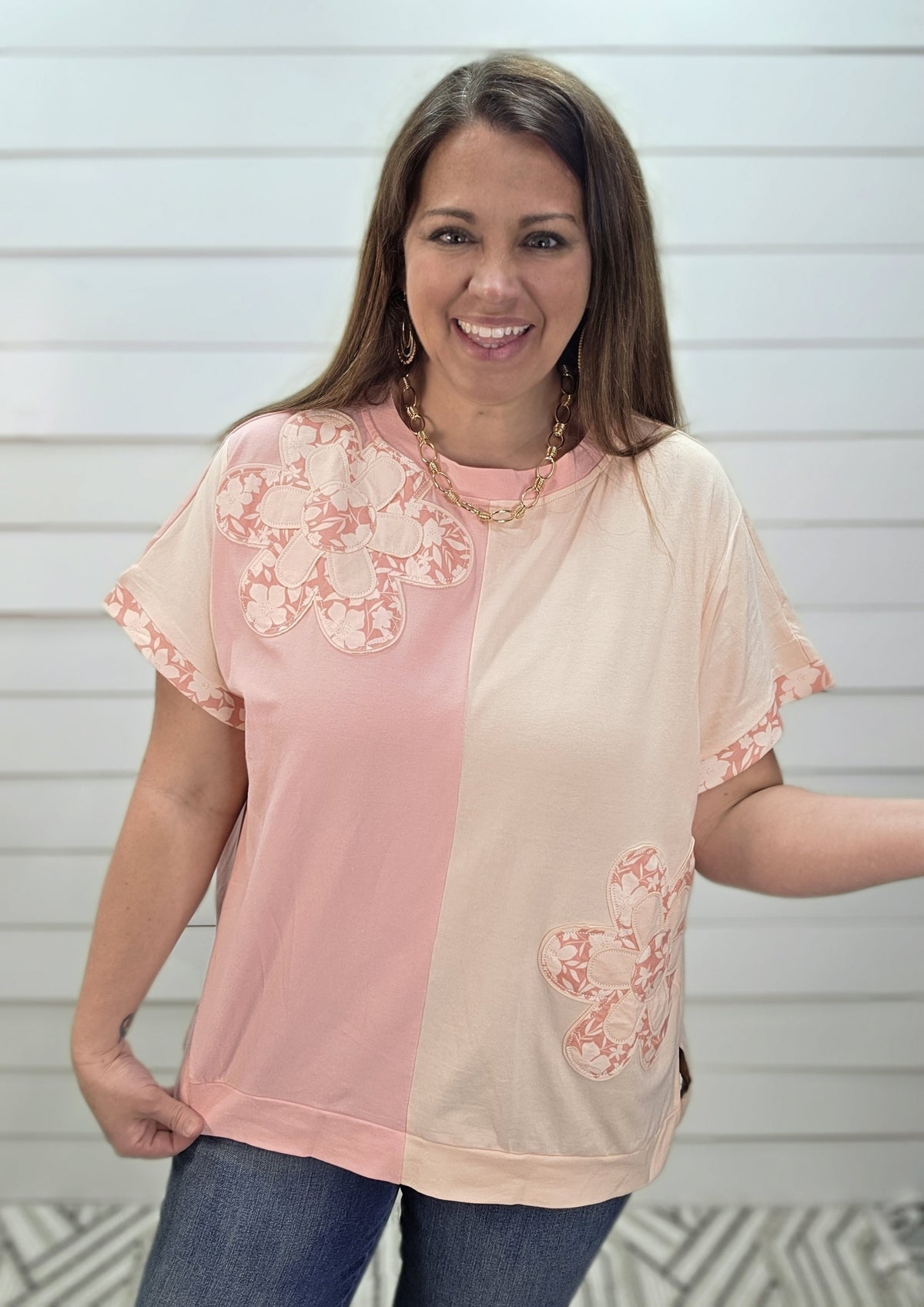 PEACH/PINK COLORBLOCK FLORAL KNIT TOP