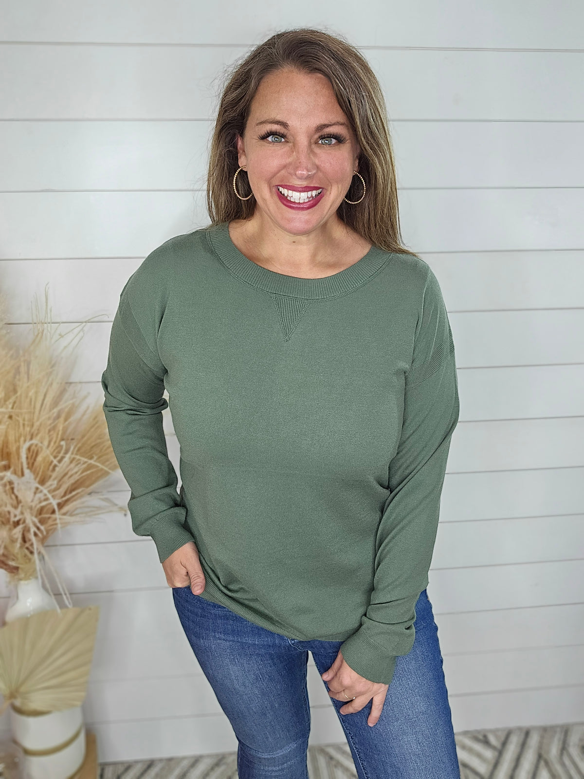 GREEN LIGHT WEIGHT SUPER SOFT PULLOVER SWEATER