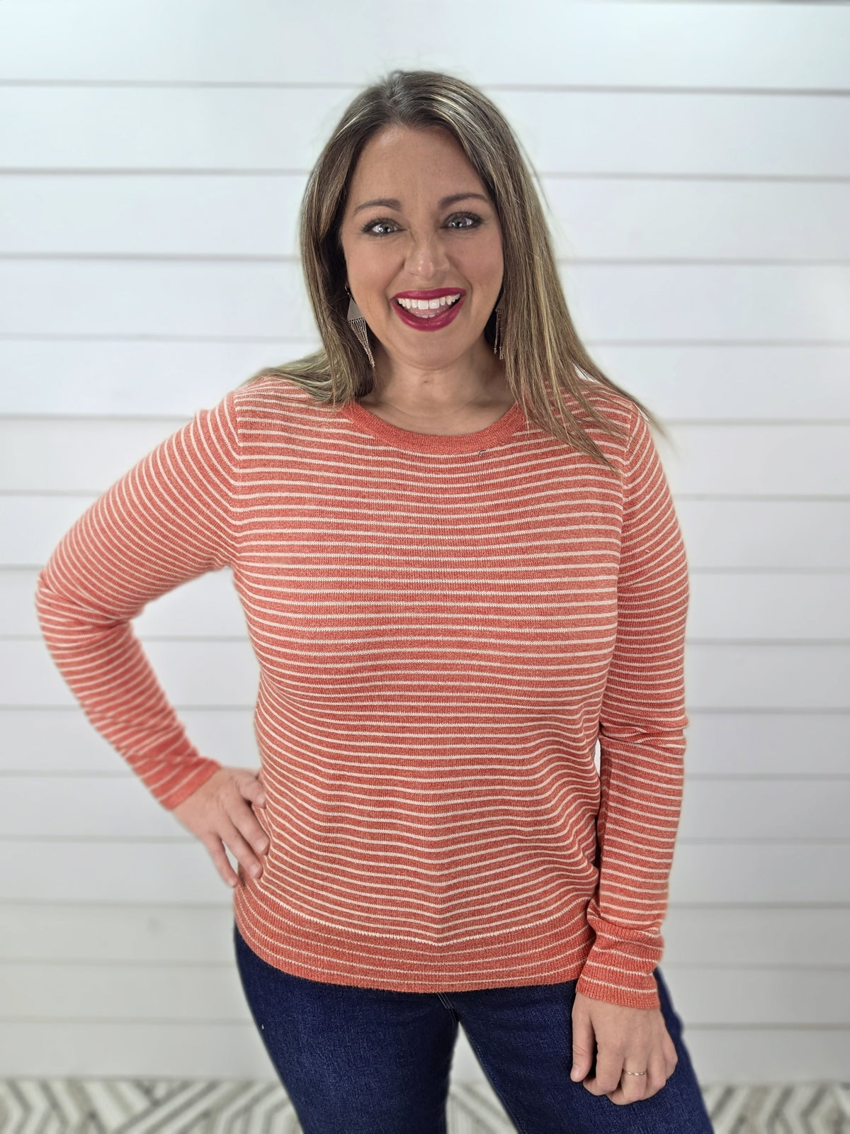 CORAL/CREAM STRIPED LIGHT WEIGHT KNIT SWEATER