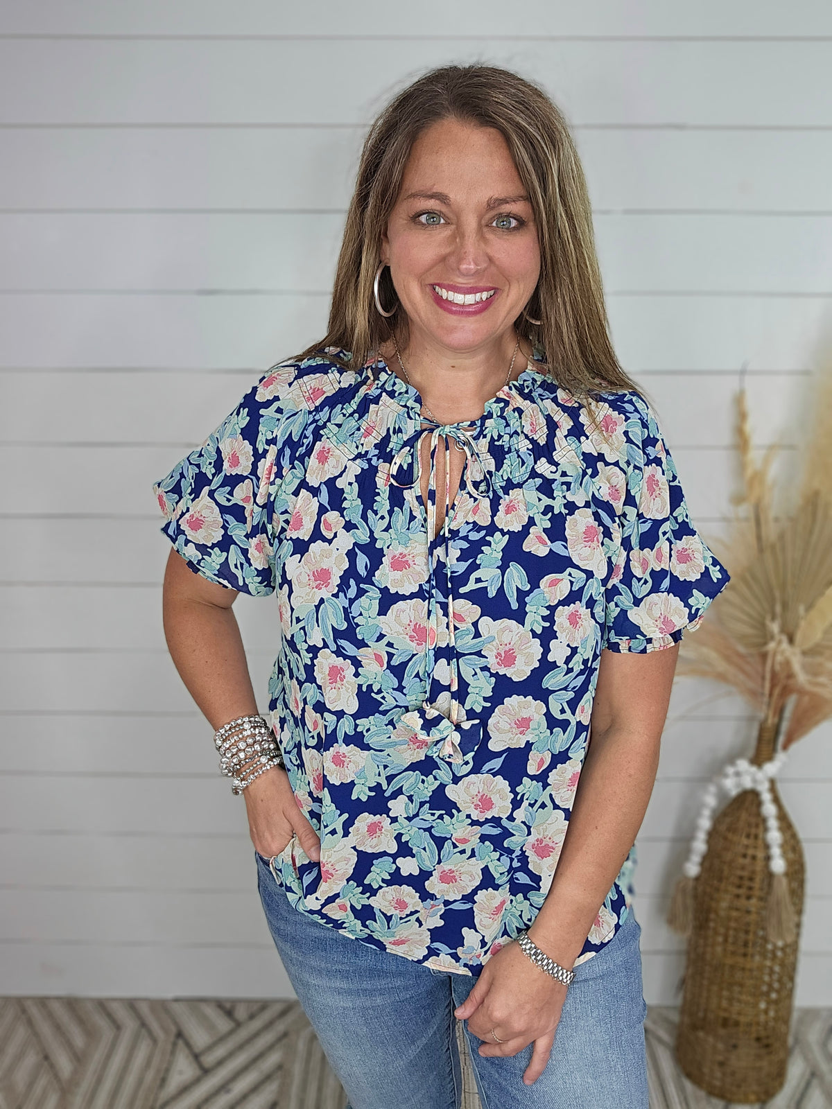 NAVY FLORAL PEASANT TIE TOP