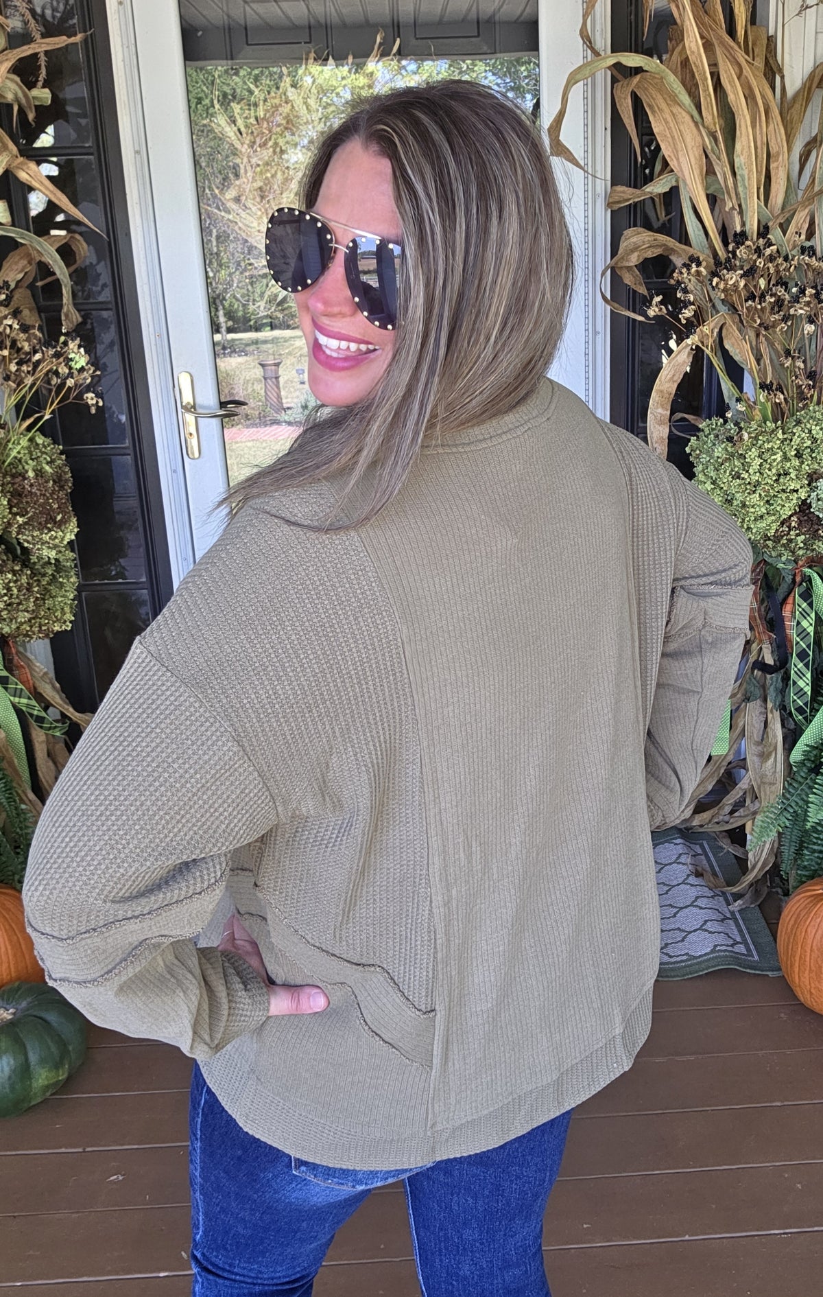 OLIVE MIXED FABRIC CONTRAST KNIT TOP