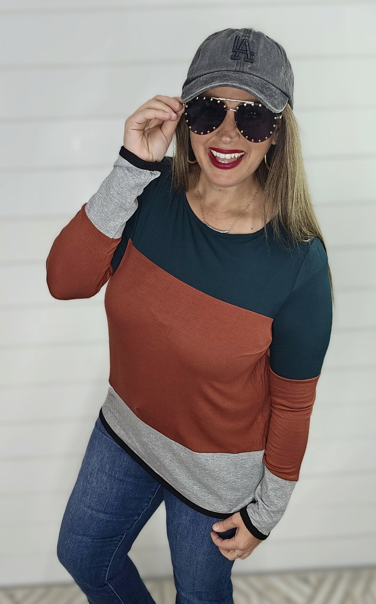 GREEN/RUST/GREY COLORBLOCK KNIT TOP