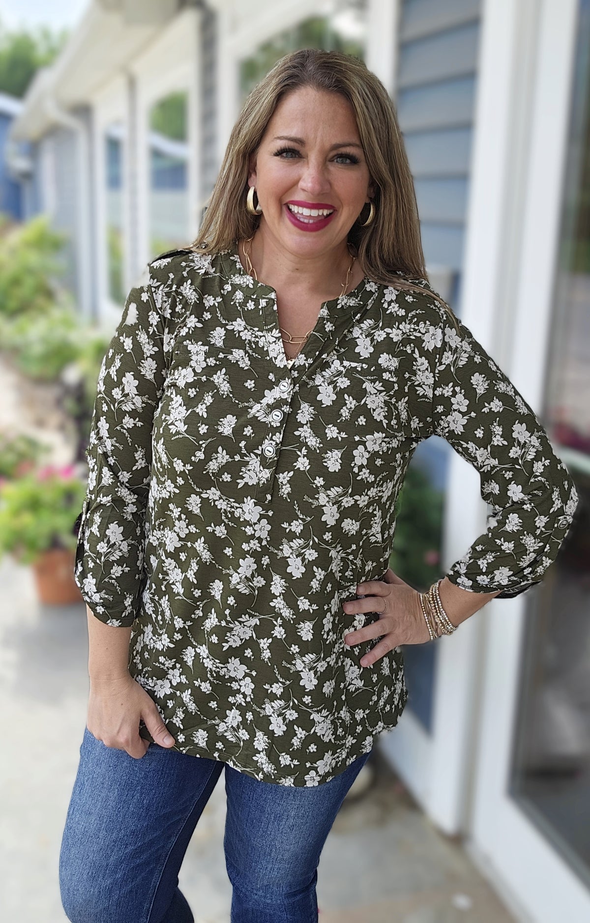 DEAR SCARLETT OLIVE/CREAM FLORAL LUZE LIZZY TOP