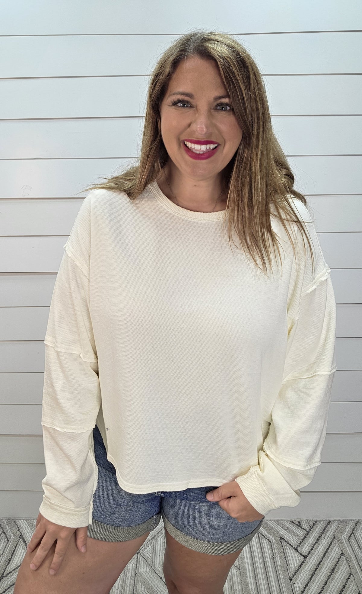CREAM LONG SLEEVE KNIT FLOWY TOP