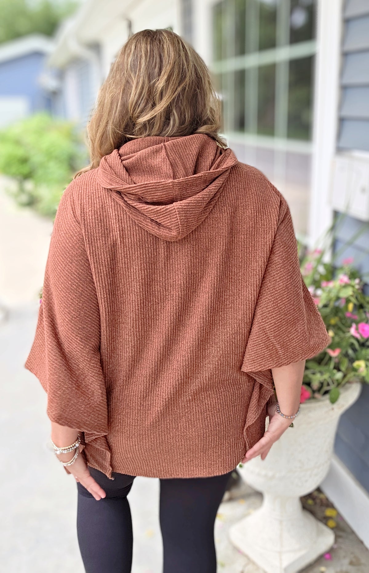 DEAR SCARLETT HORIZON PONCHO HOODIE - PUMPKIN SPICE