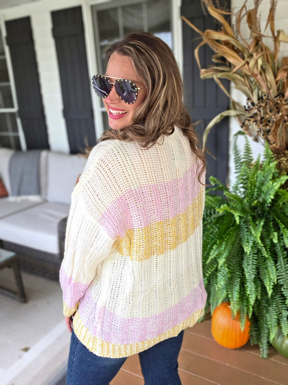 CREAM/LAVENDER/YELLOW COLORBLOCK KNIT CREW NECK SWEATER