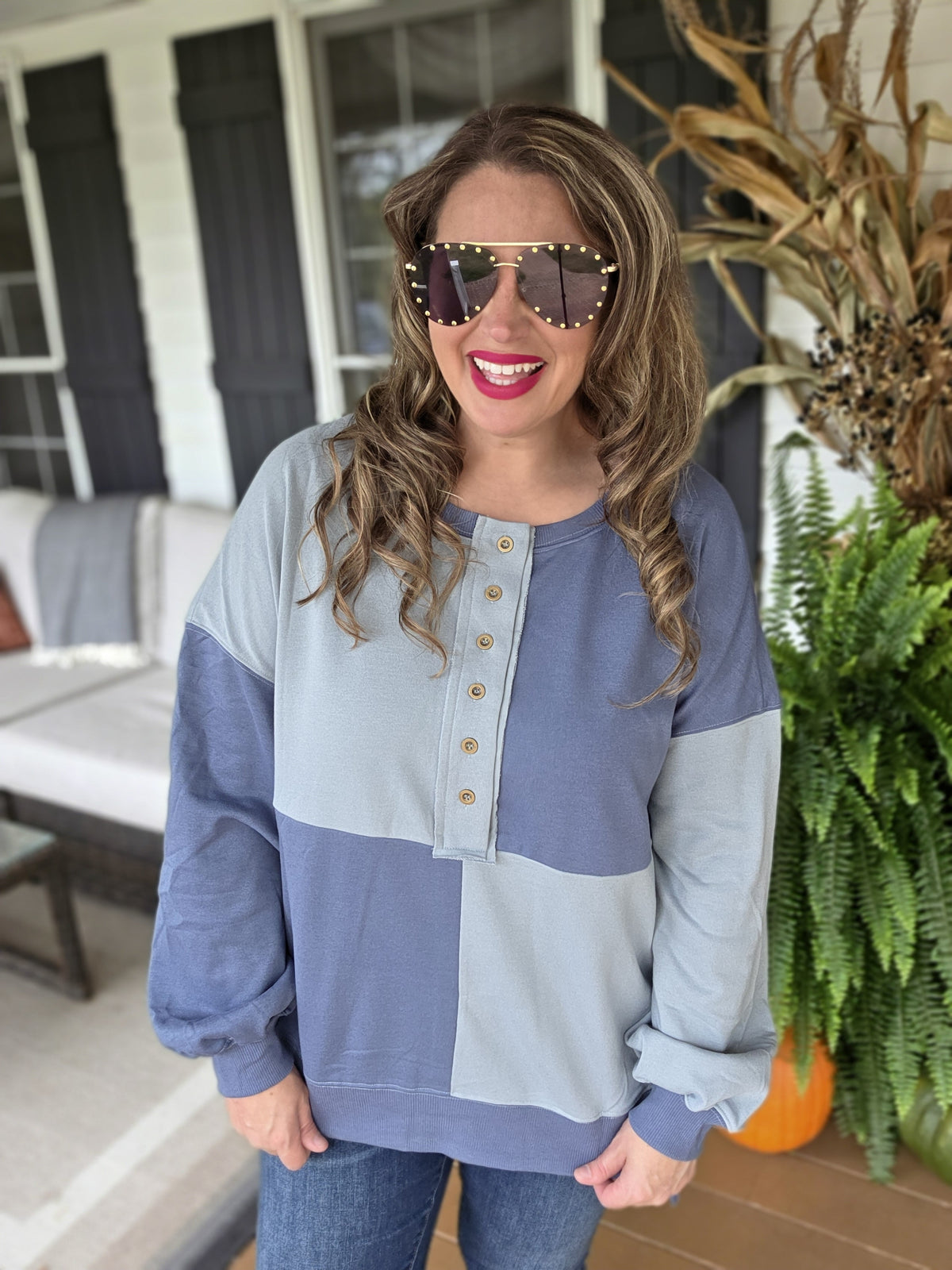 BLUE BLOCK COLORBLOCK BUTTON TRIM KNIT TOP