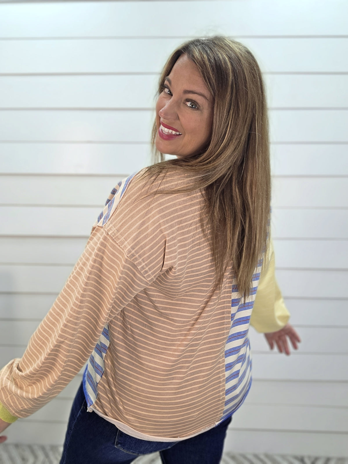 BLUE/YELLOW/PEACH/GREEN STRIPED CONTRAST TOP