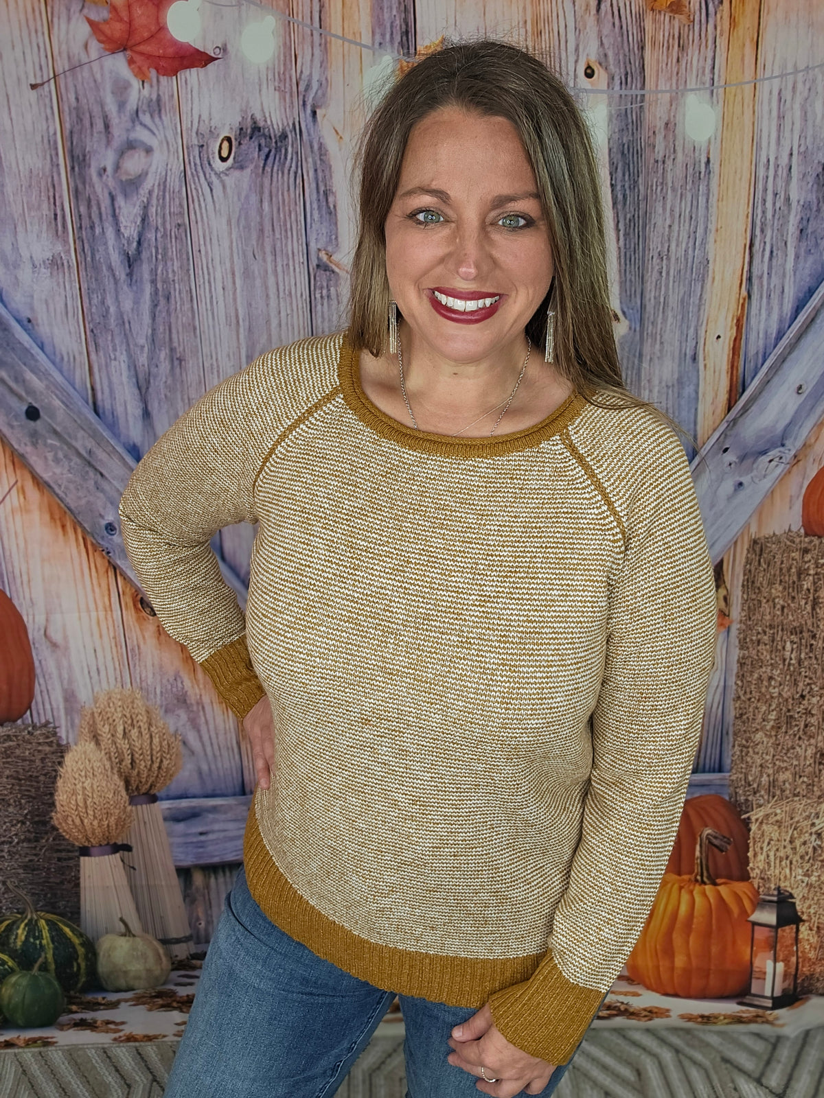 GINGER STRIPED CREW NECK SWEATER