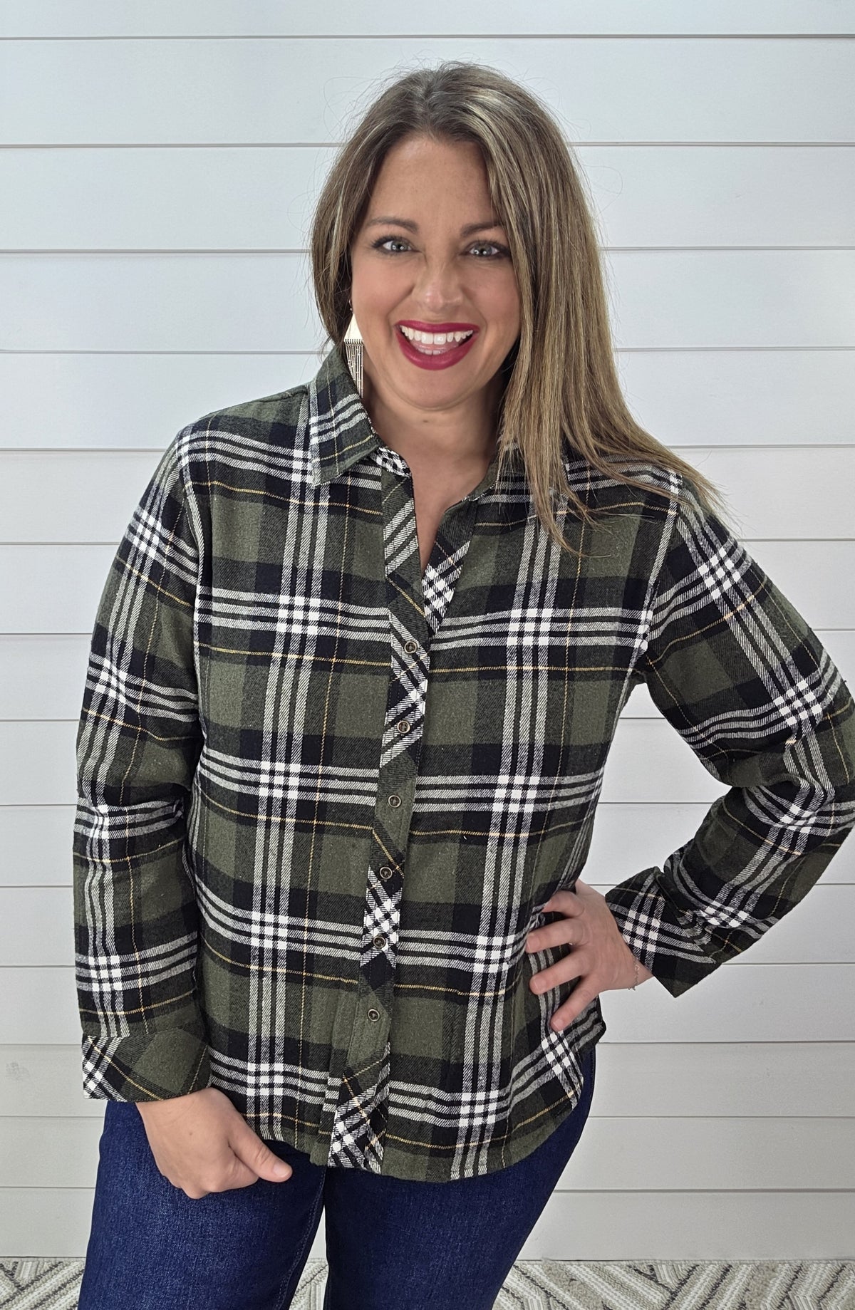 KAREN HART GREEN/BLACK HIGH LOW BUTTON DOWN PLAID FLANNEL