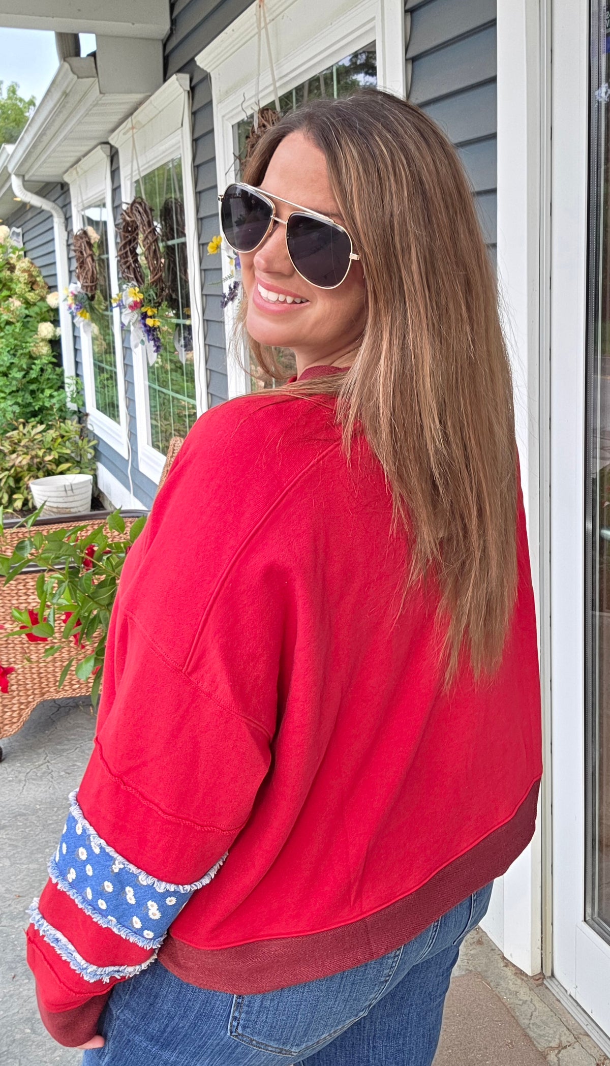 RED DENIM FLORAL FRENCH TERRY KNIT TOP