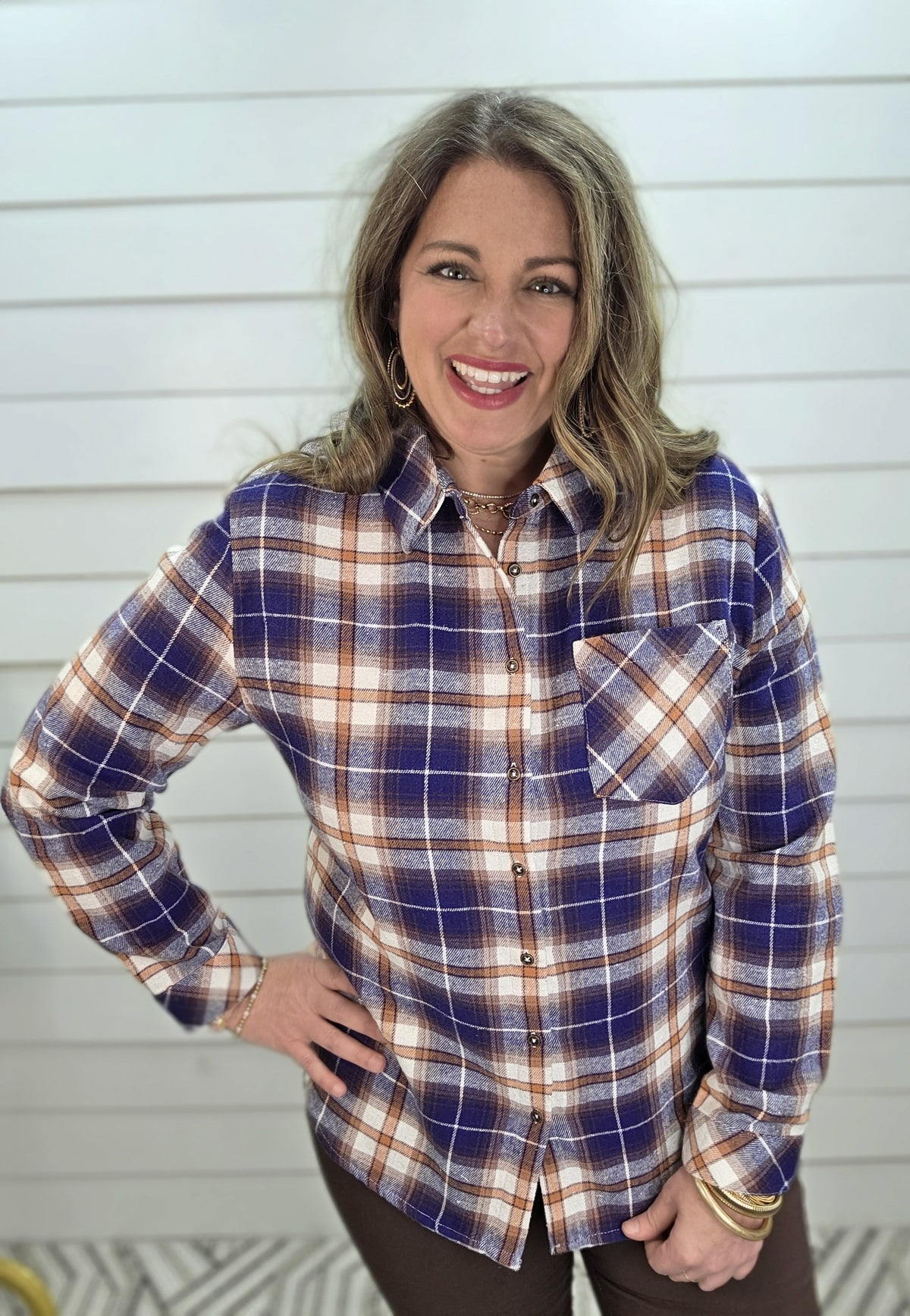 NAVY/BROWN PLAID FLANNEL BUTTON DOWN