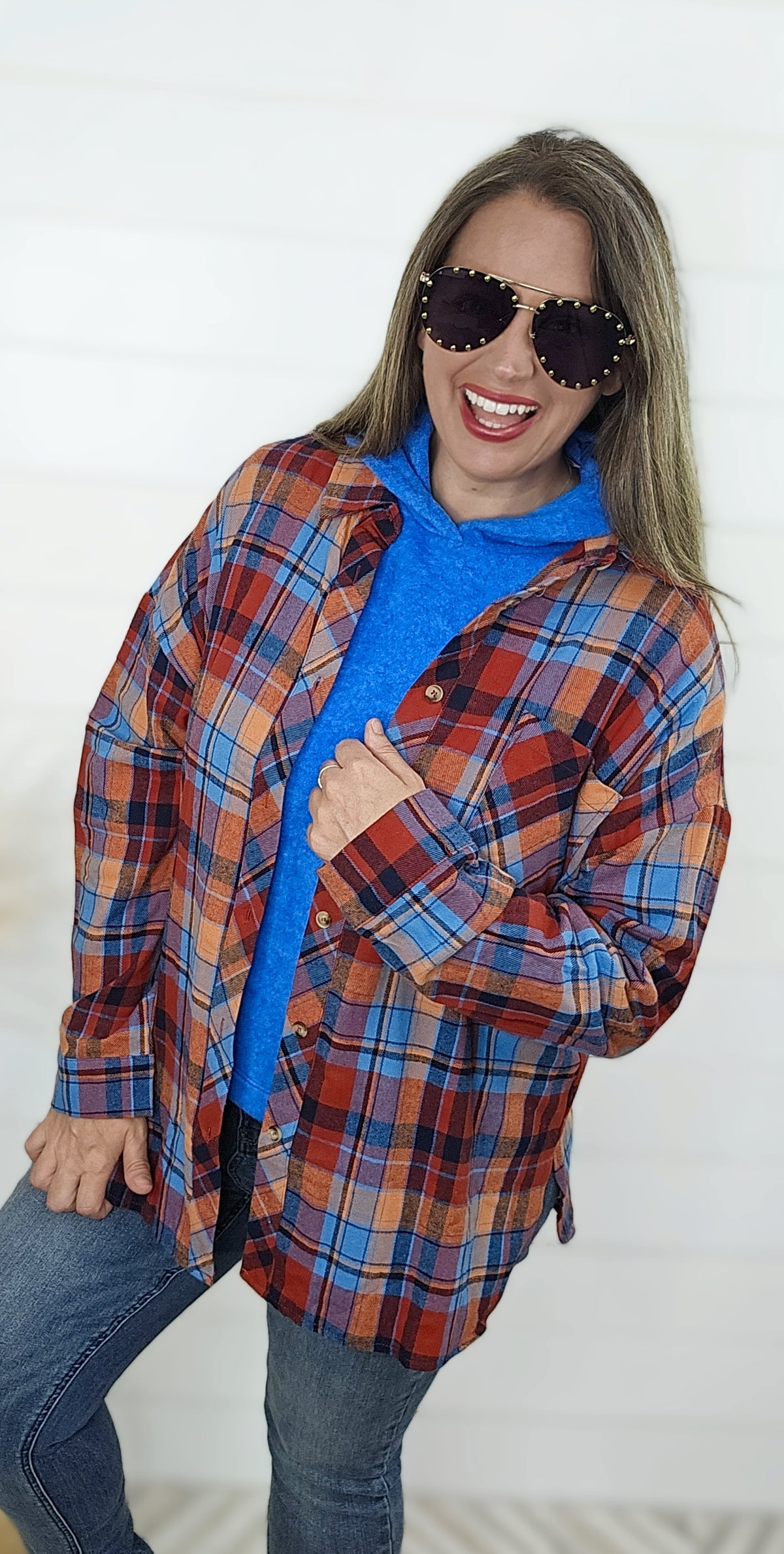 RED/BLUE VIBRANT BUTTON UP FLANNEL