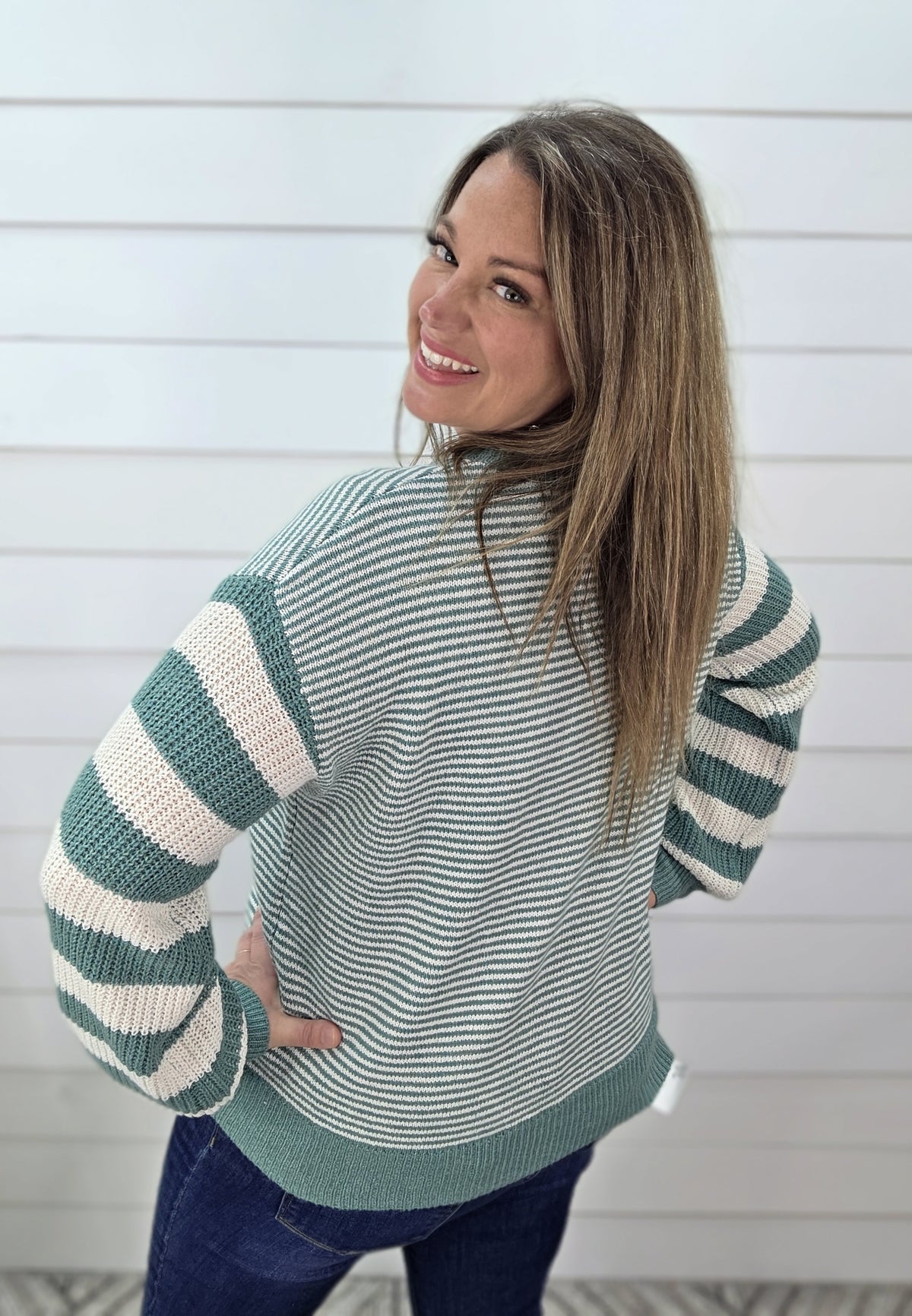 TEAL MIXED STRIPED PULLOVER SWEATERh