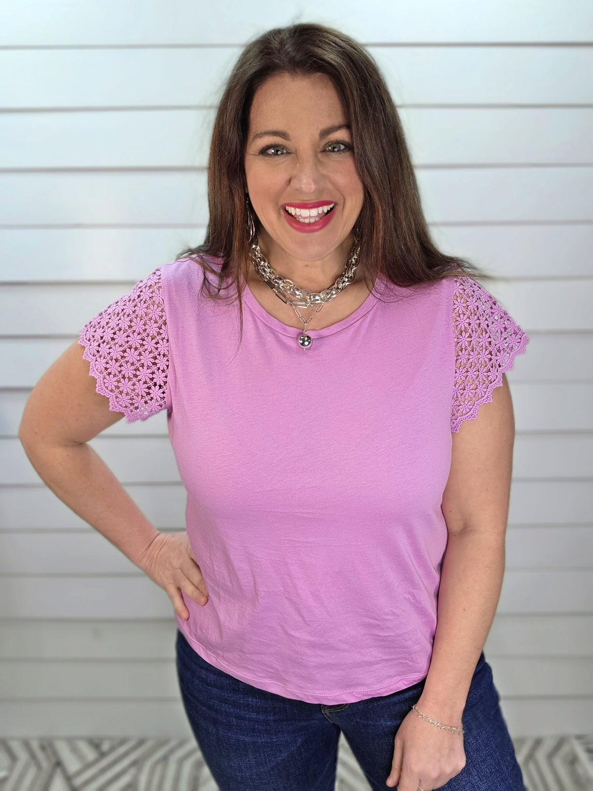 DARK PINK SCALLOPED LACE SLEEVE KNIT TOP