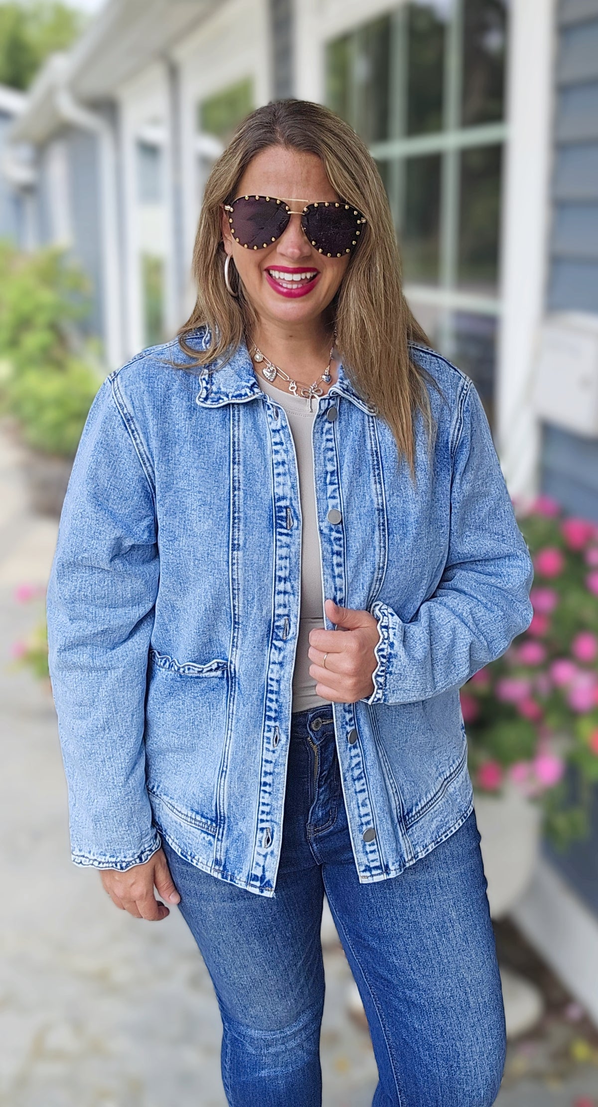 DENIM SCALLOPED TRIM BUTTON UP JACKET