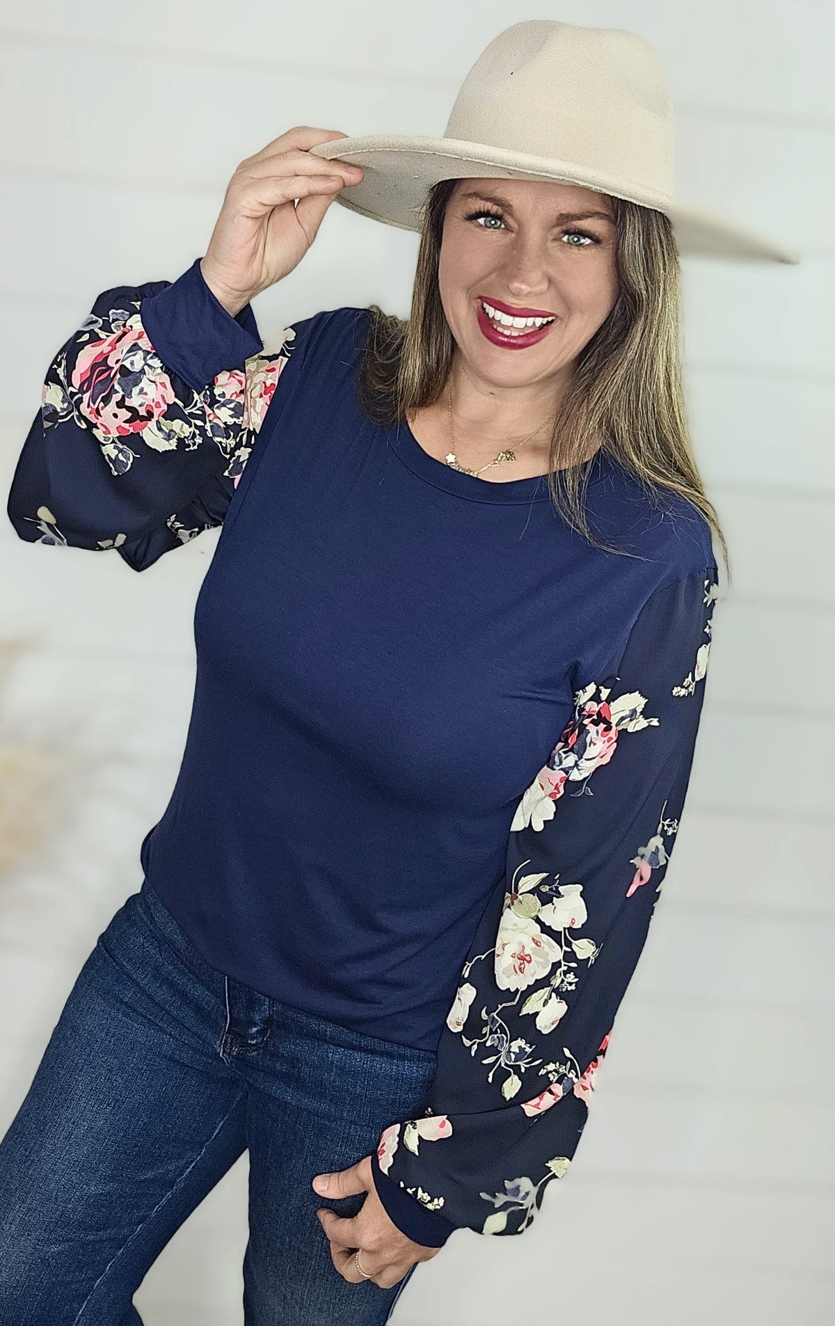 NAVY KNIT TOP W/ FLORAL CONTRAST SLEEVES