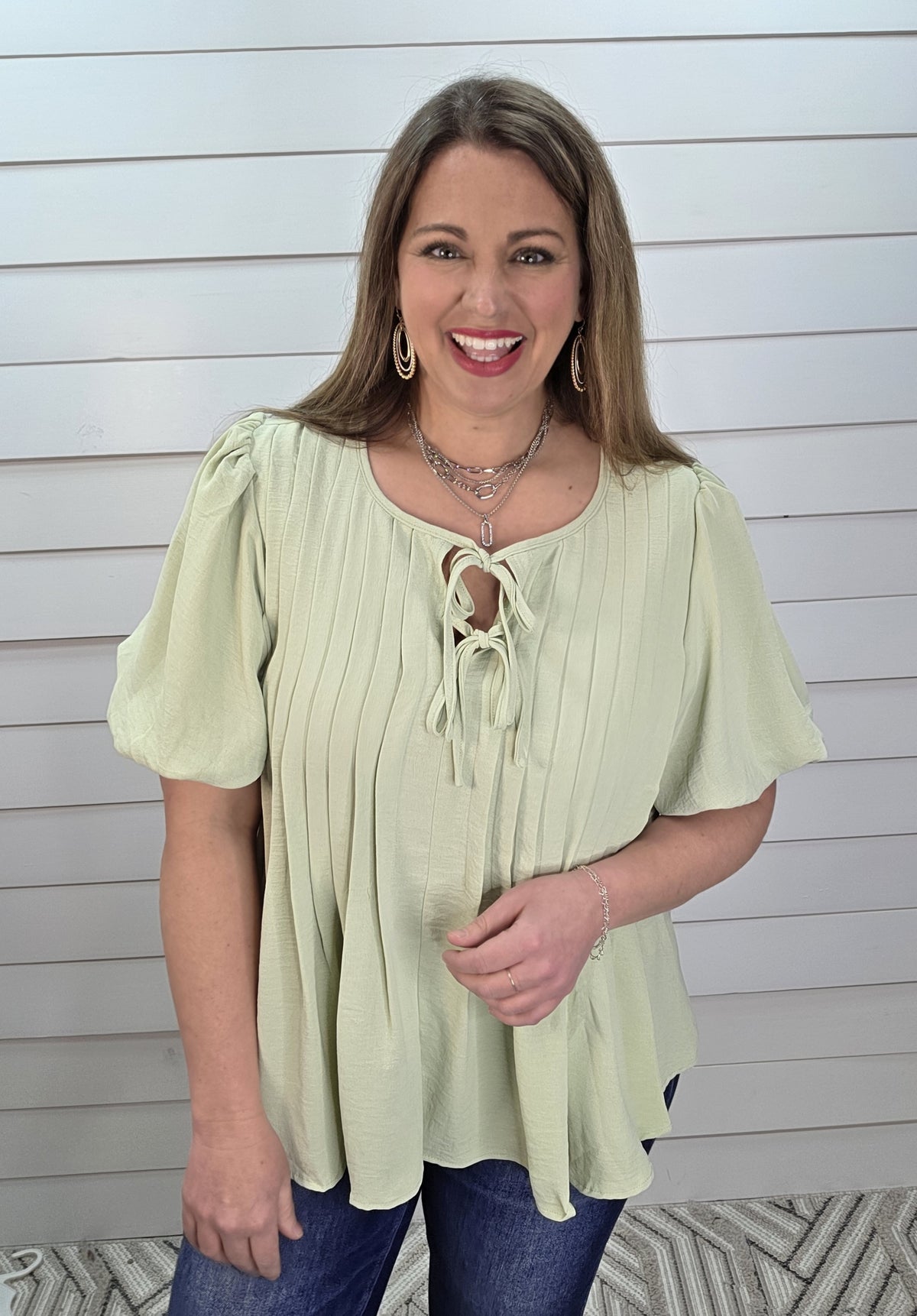 SAGE SCOOP NECK PLEATED TIE DETAIL WOVEN TOP