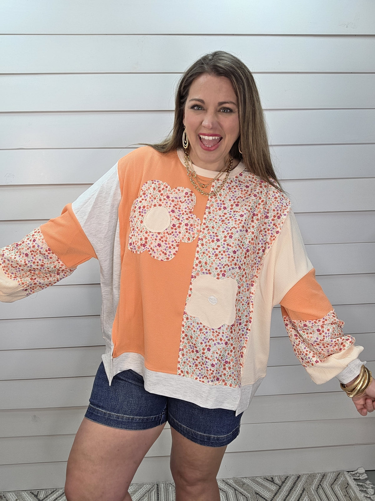 CREAM/ORANGE FLOWER PATCH KNIT COLORBLOCK TOP