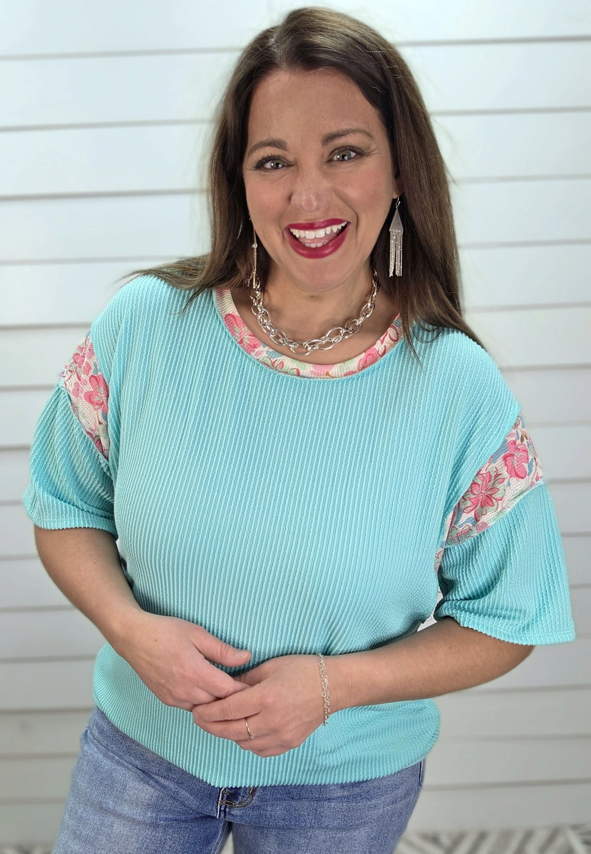 MINT RAISED RIBBED KNIT TOP W/ FLORAL ACCENTS