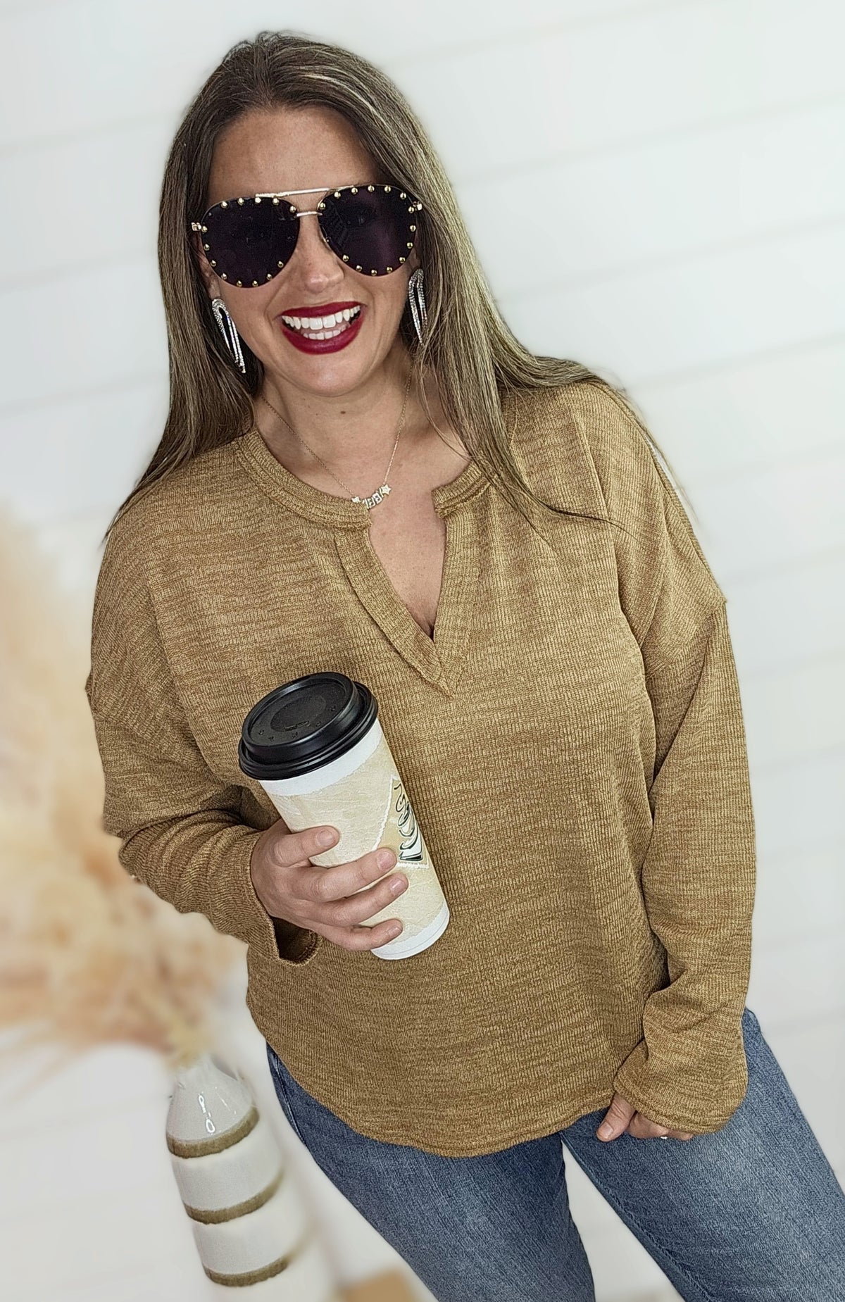 ALMOND V NECK KNIT TEXTURED TOP