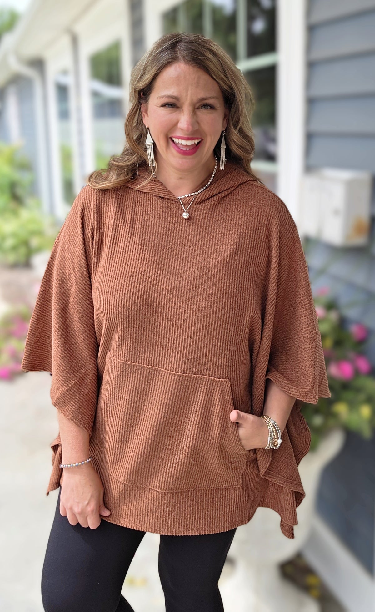 DEAR SCARLETT HORIZON PONCHO HOODIE - PUMPKIN SPICE