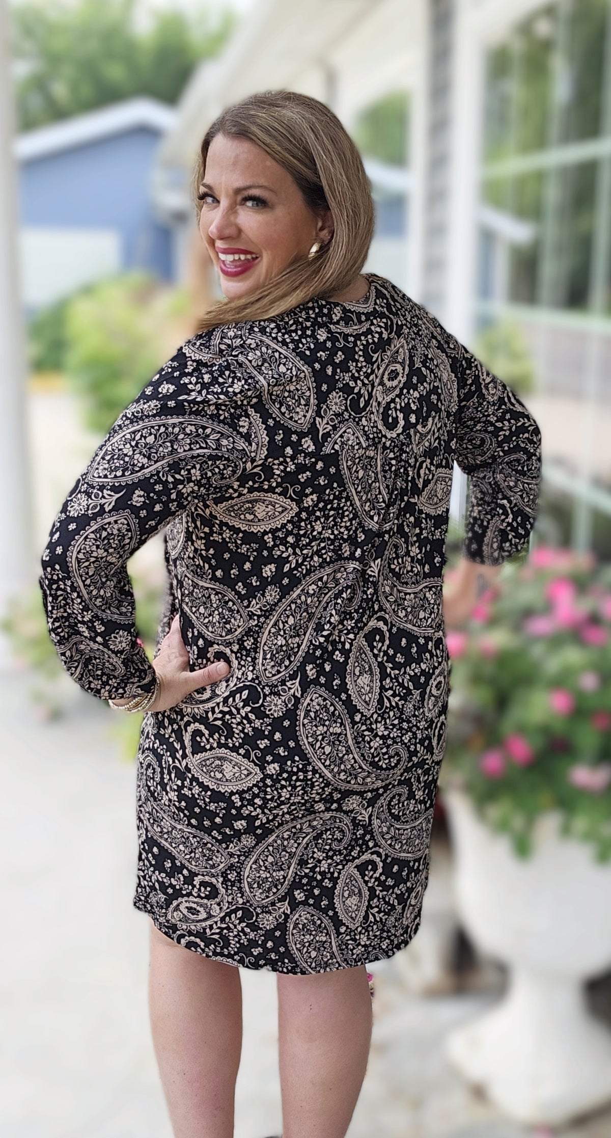 DEAR SCARLETT BLACK/TAUPE PAISLEY 3/4 SLEEVE DRESS