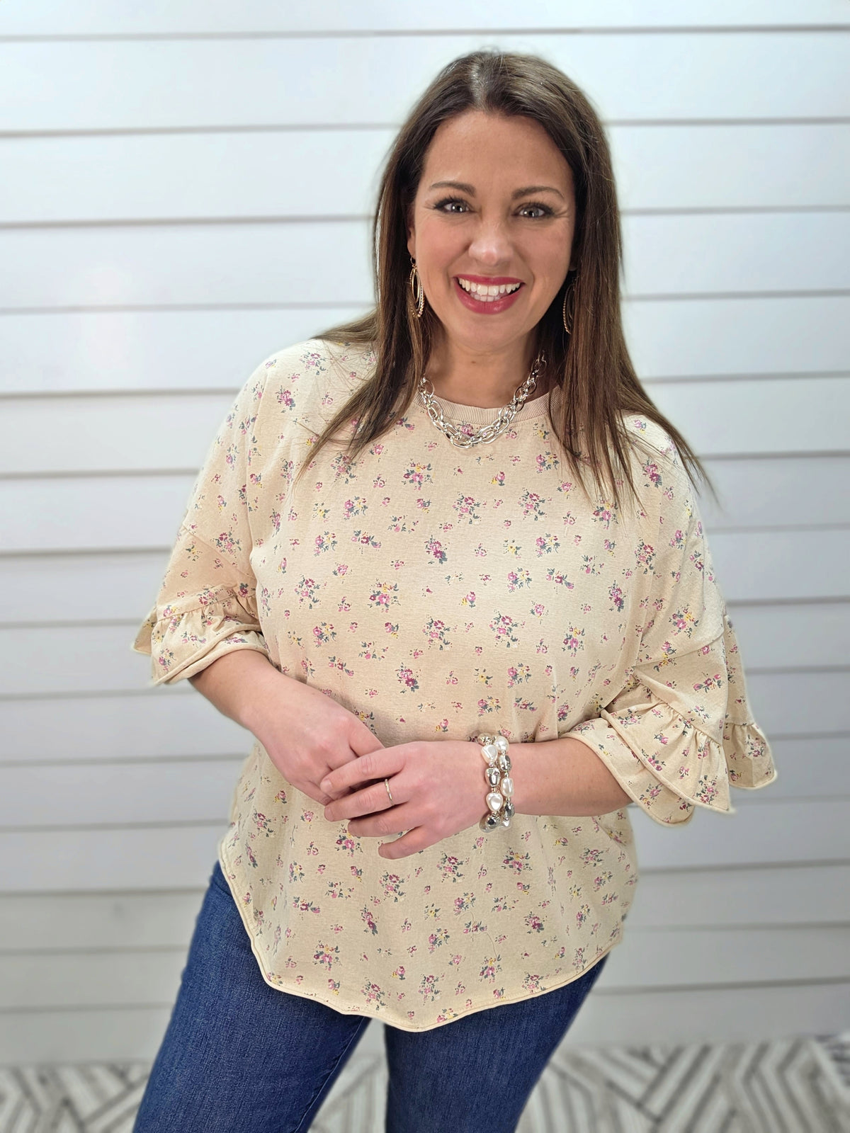 TAN FLORAL OVERSIZED COTTON BLEND TOP W/ RUFFLE TIERED SLEEVES