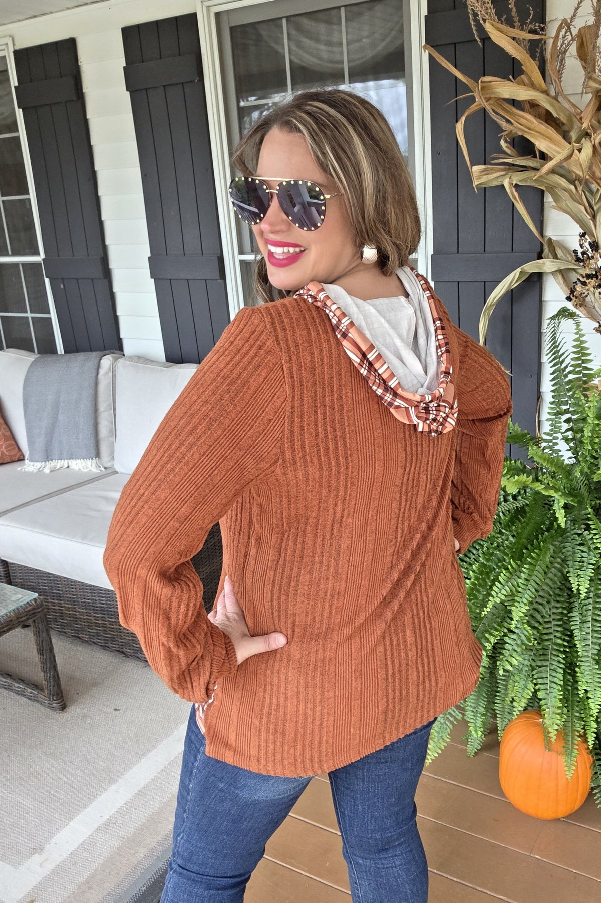 RUST BRUSHED KNIT PLAID CONTRAST LIGHT WEIGHT HOODIE