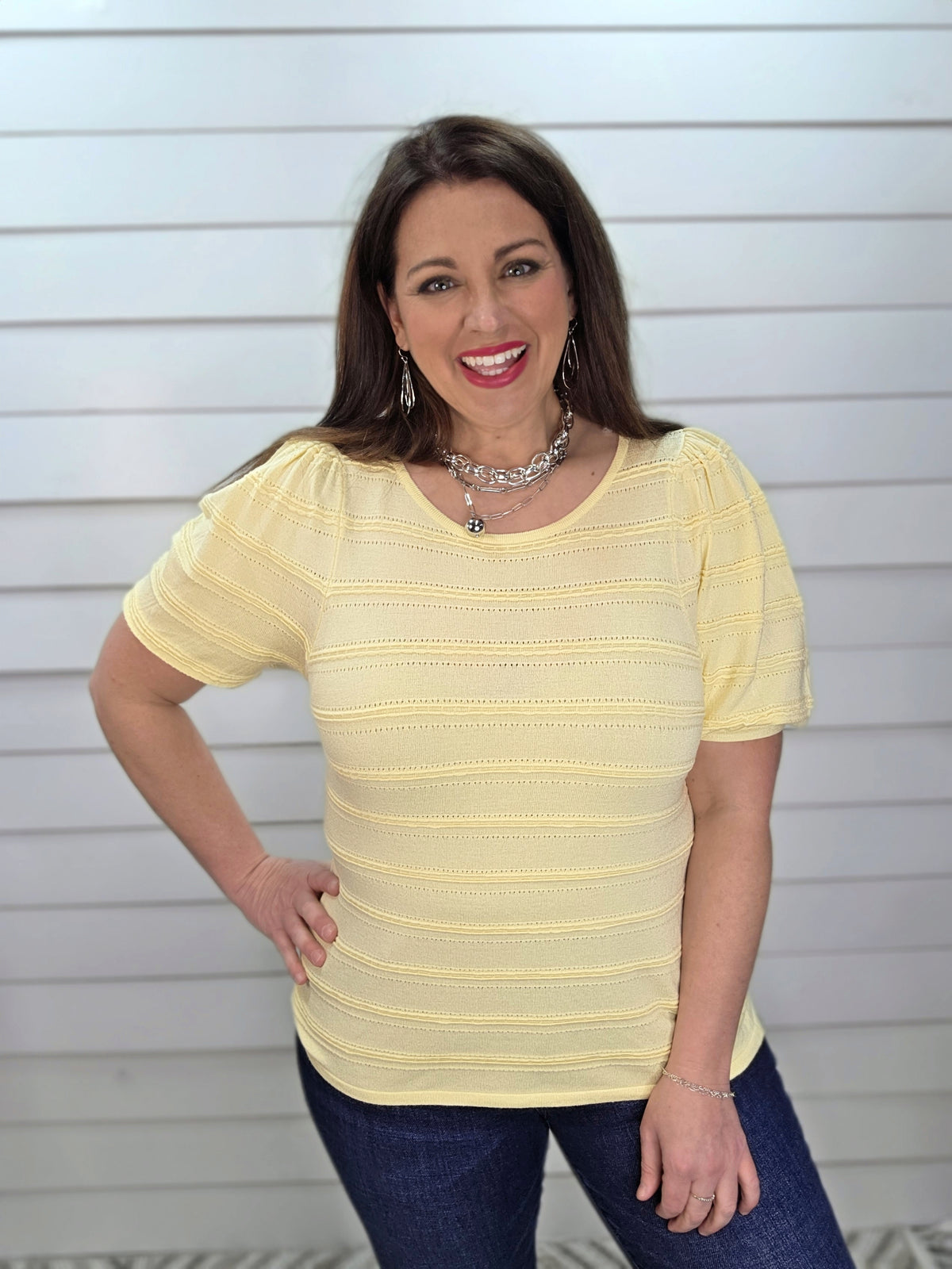 LEMON TEXTURED STRIPED SHORT SLEEVE KNIT TOP