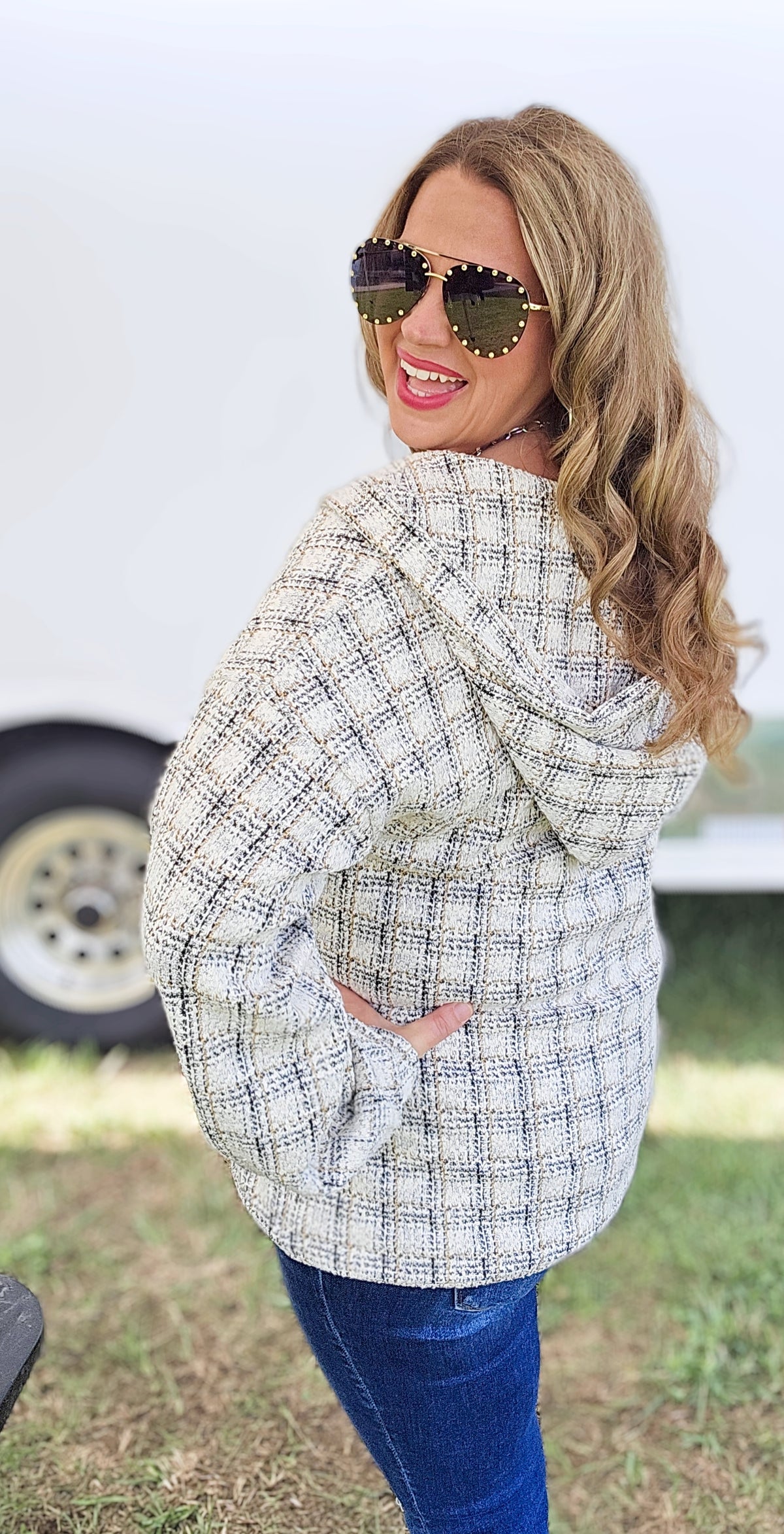 BLACK/CREAM PLAID SOFT TWEED V NECK HOODED PULLOVER