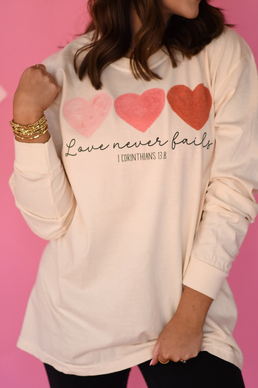 **PREORDER** LOVE NEVER FAILS SHORT/LONG COMFORT COLORS TEE - TAT 15 BUSINESS DAYS