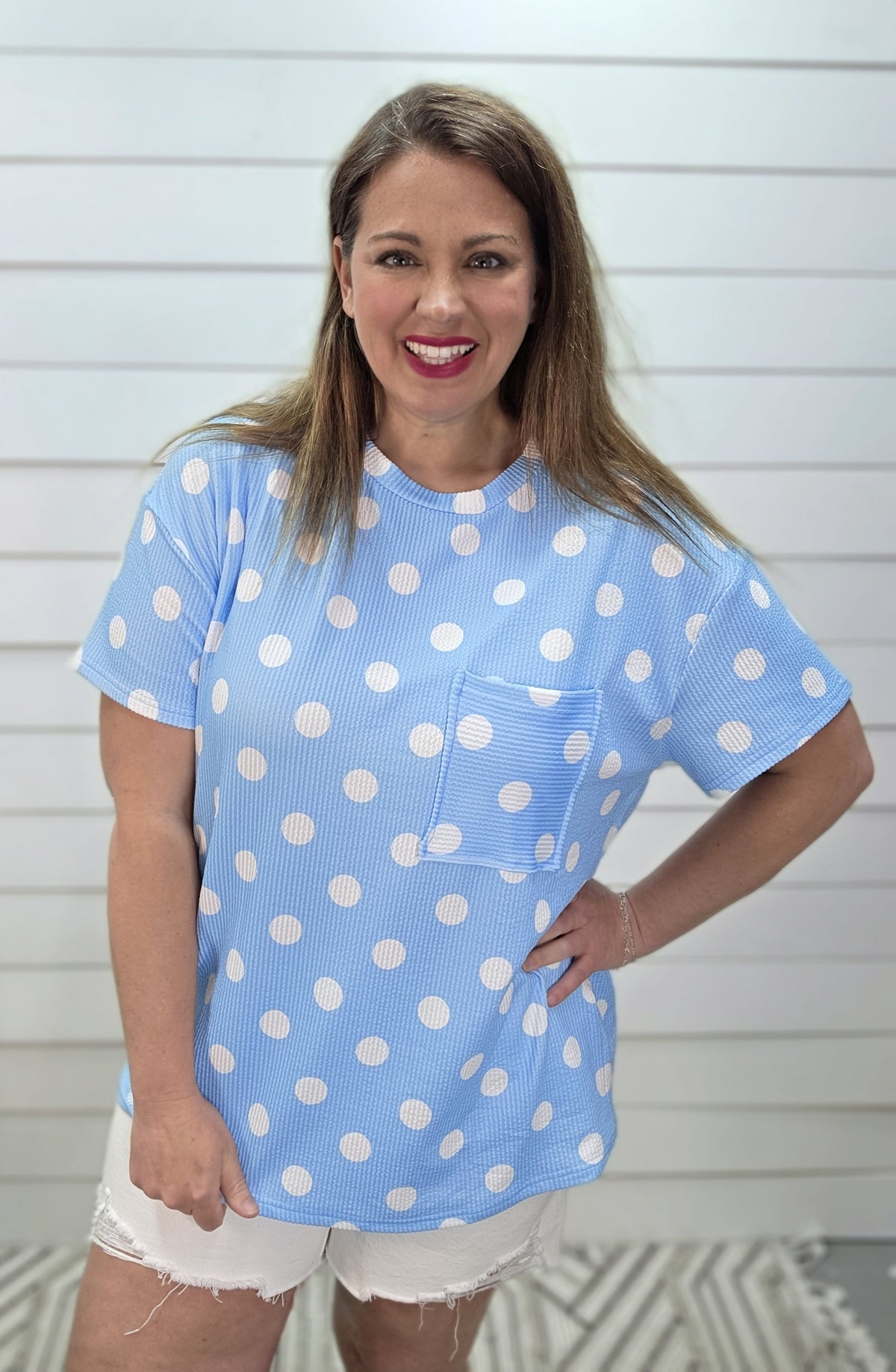 BLUE/WHITE POLKADOT RAISED RIBBED POCKET TOP