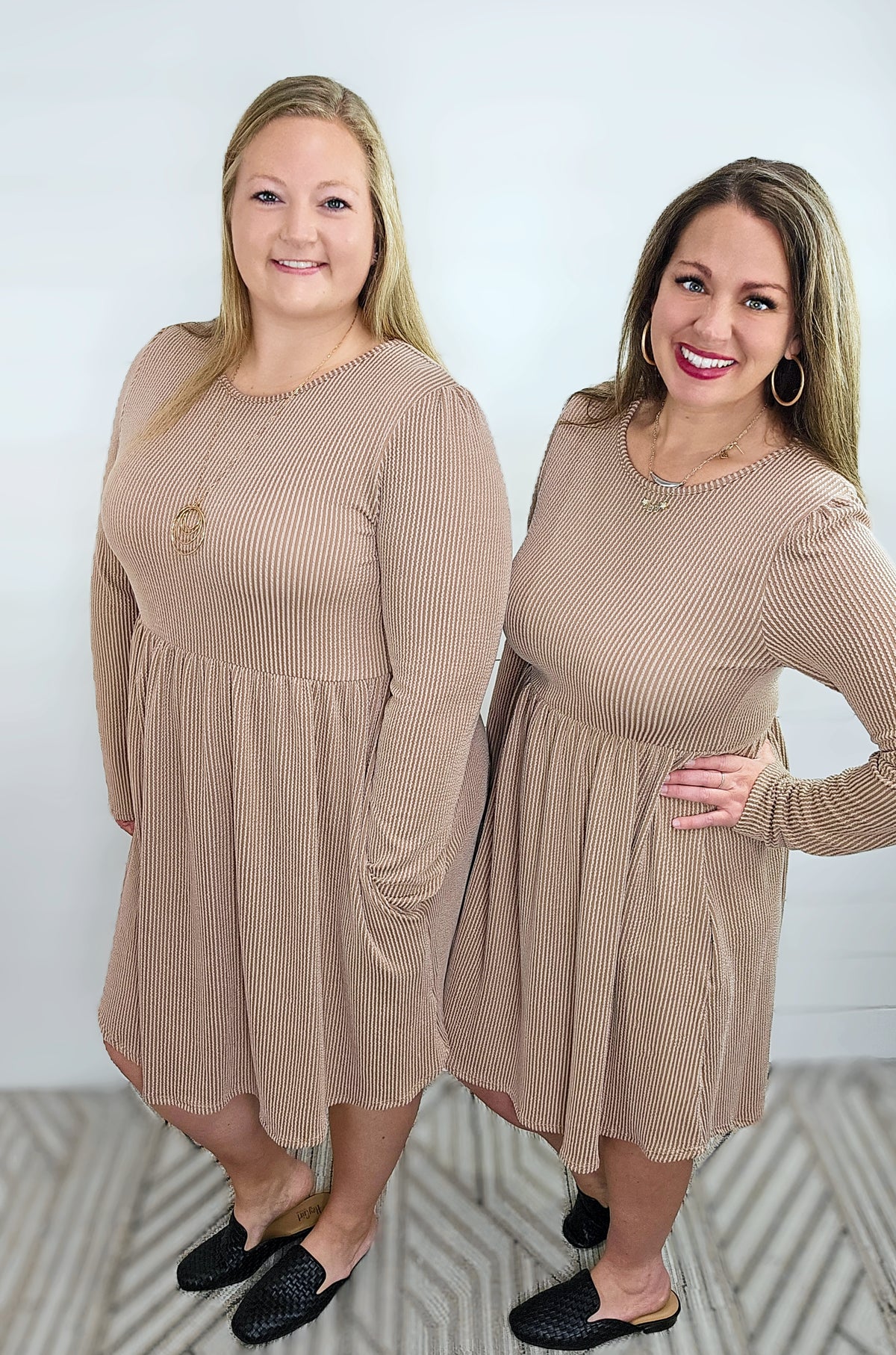 COCO RAISED RIBBED BABYDOLL DRESS L
