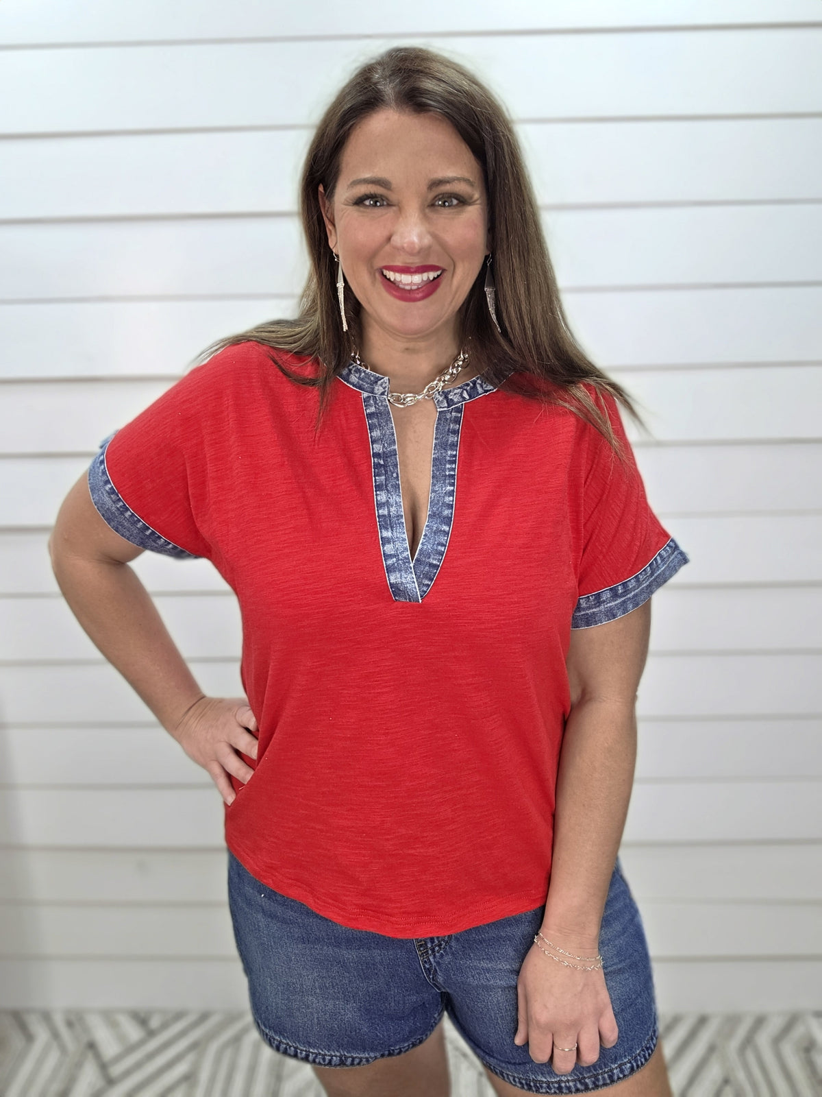 RED/DENIM CONTRAST KNIT TOP