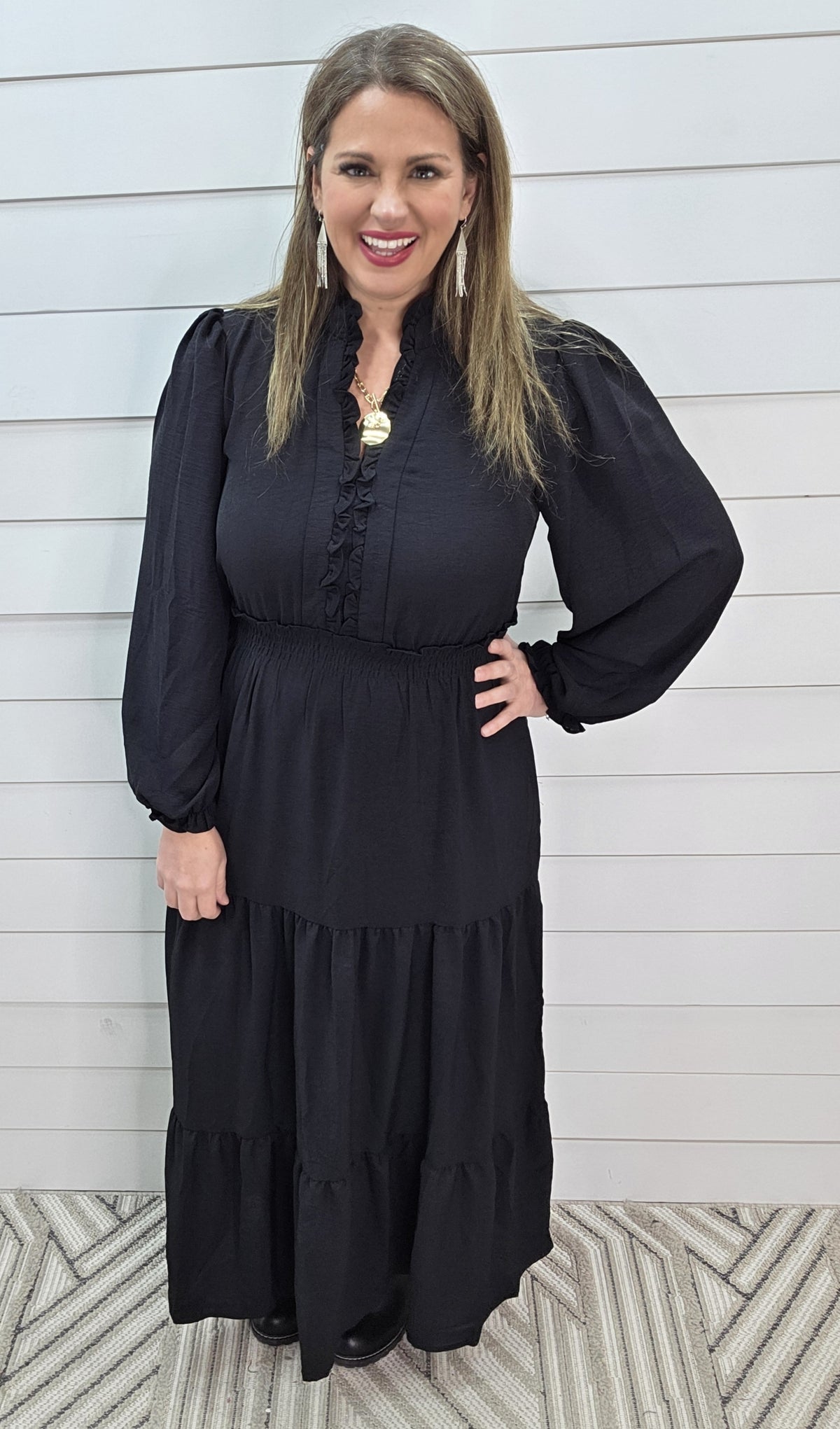 BLACK LONG WOVEN V NECK TIERED DRESS