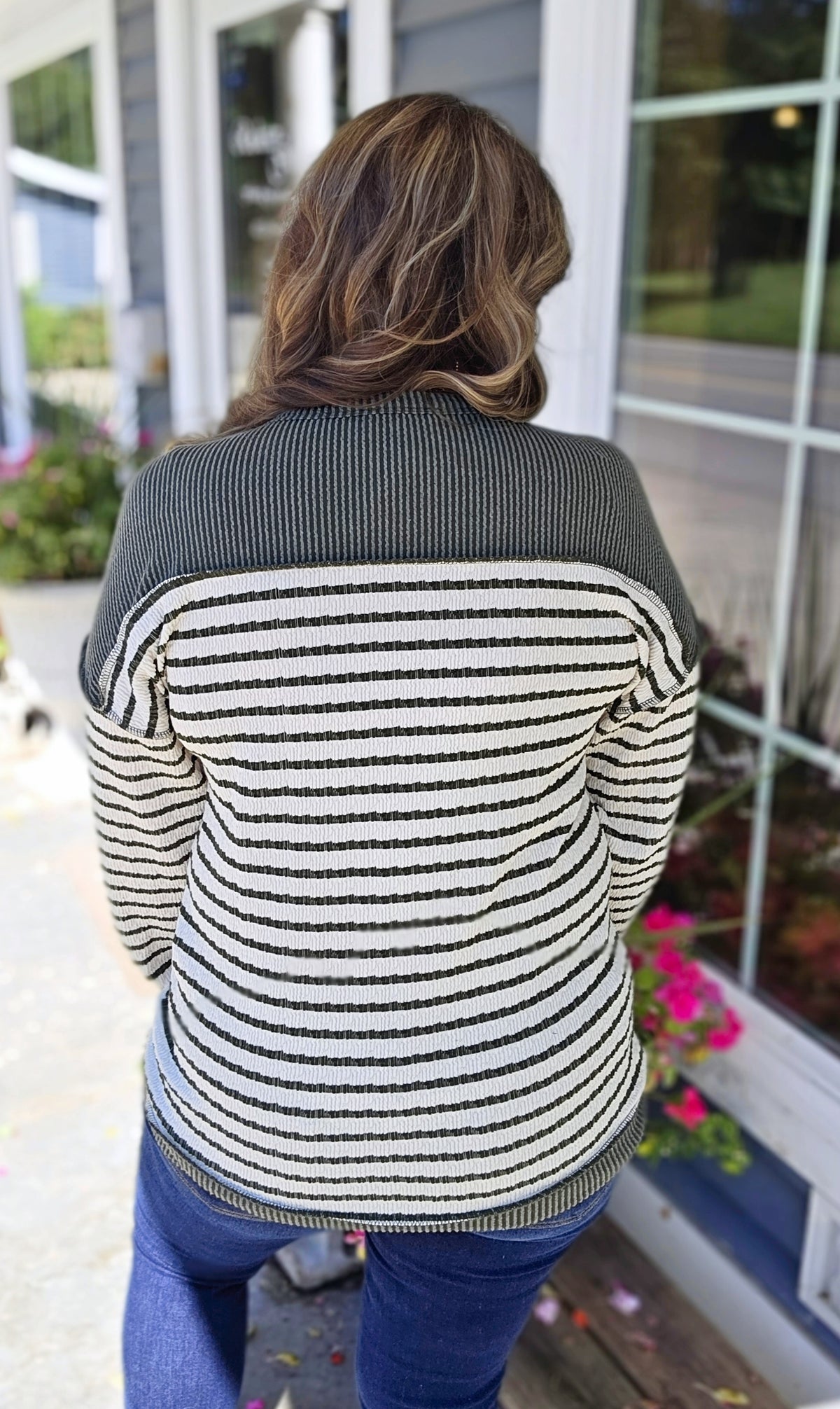 OLIVE/CREAM TEXTURED HENLEY KNIT TOP W/ RAISED RIBBED ACCENT