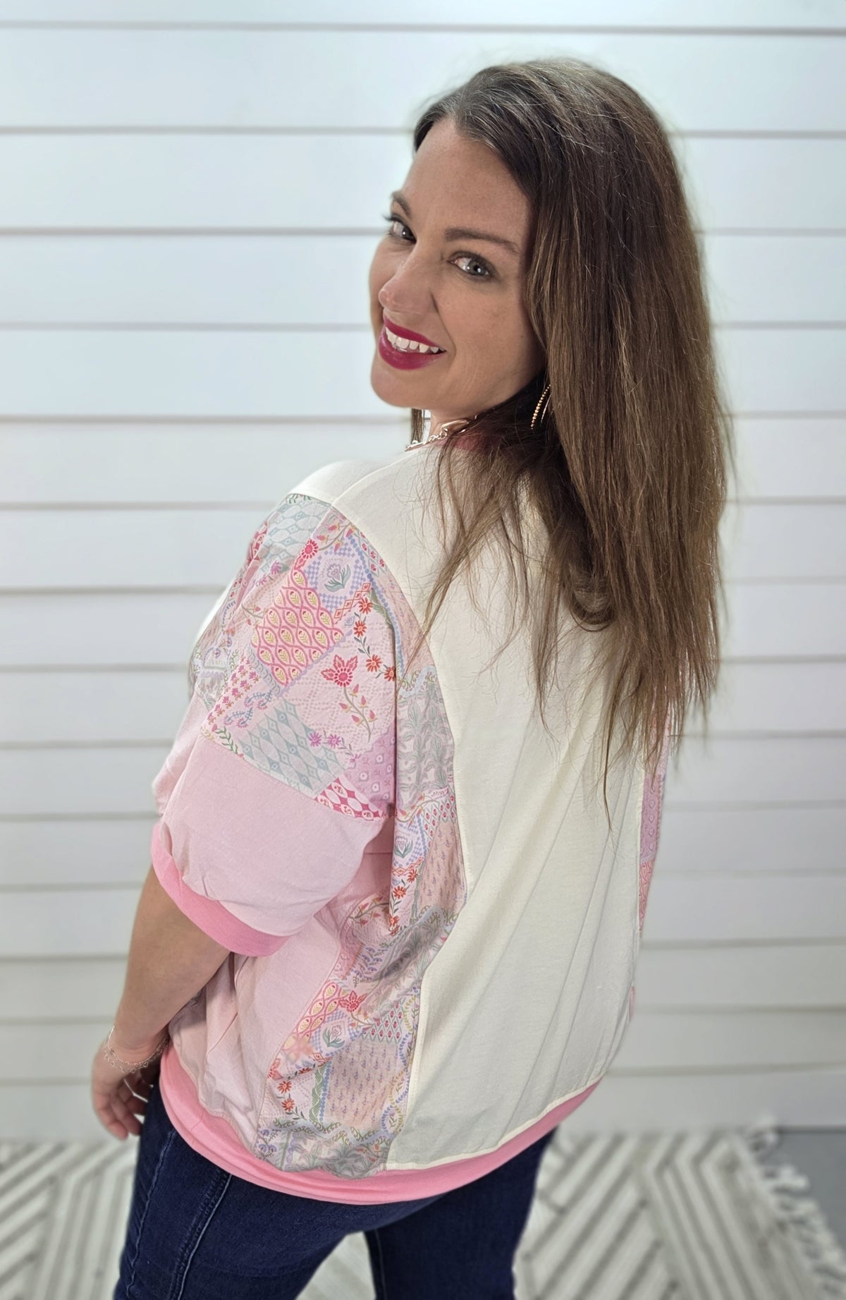 BEIGE/PINK BIG FLORAL PATCHWORK KNIT TOP