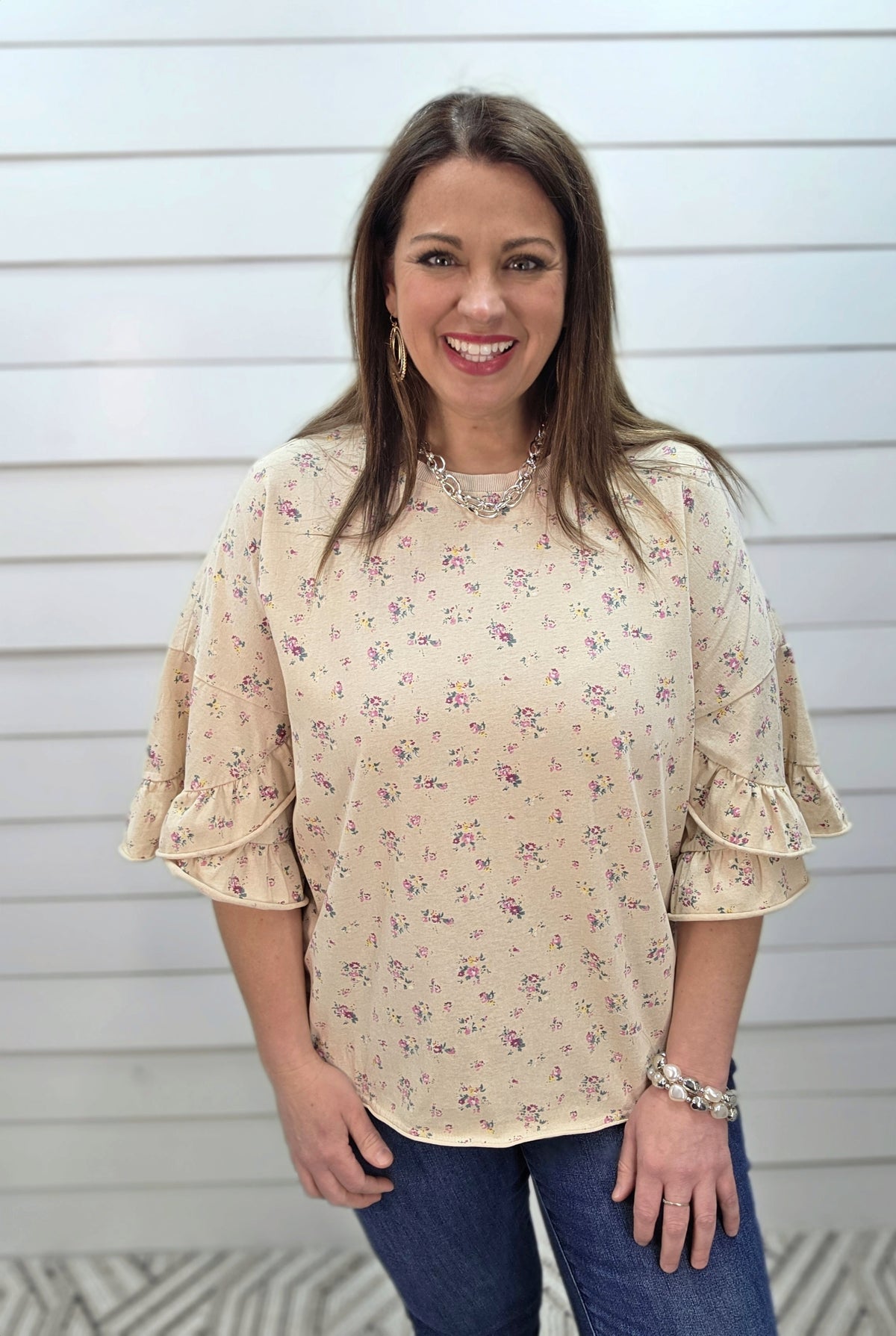 TAN FLORAL OVERSIZED COTTON BLEND TOP W/ RUFFLE TIERED SLEEVES