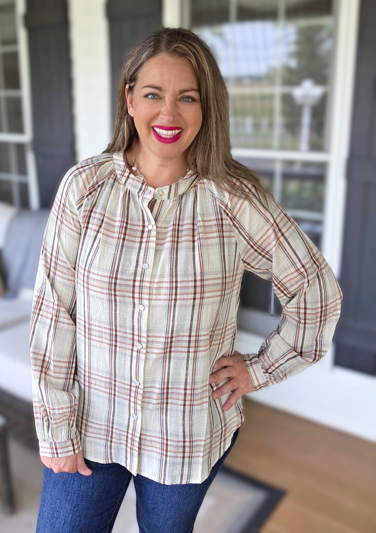 BEIGE PLAID SNAP BUTTON TOP