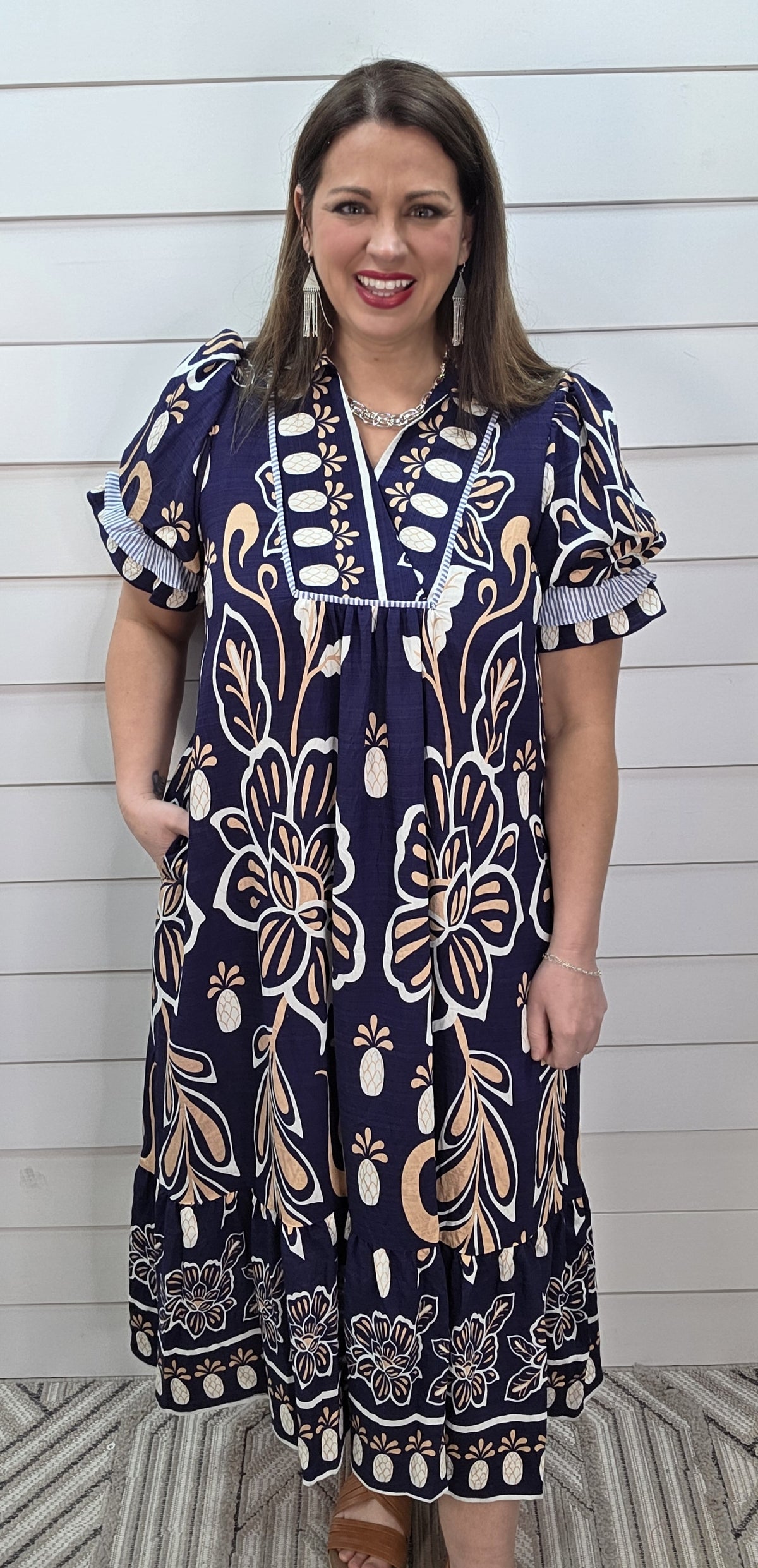 NAVY/CREAM PRINTED V NECK LONG DRESS