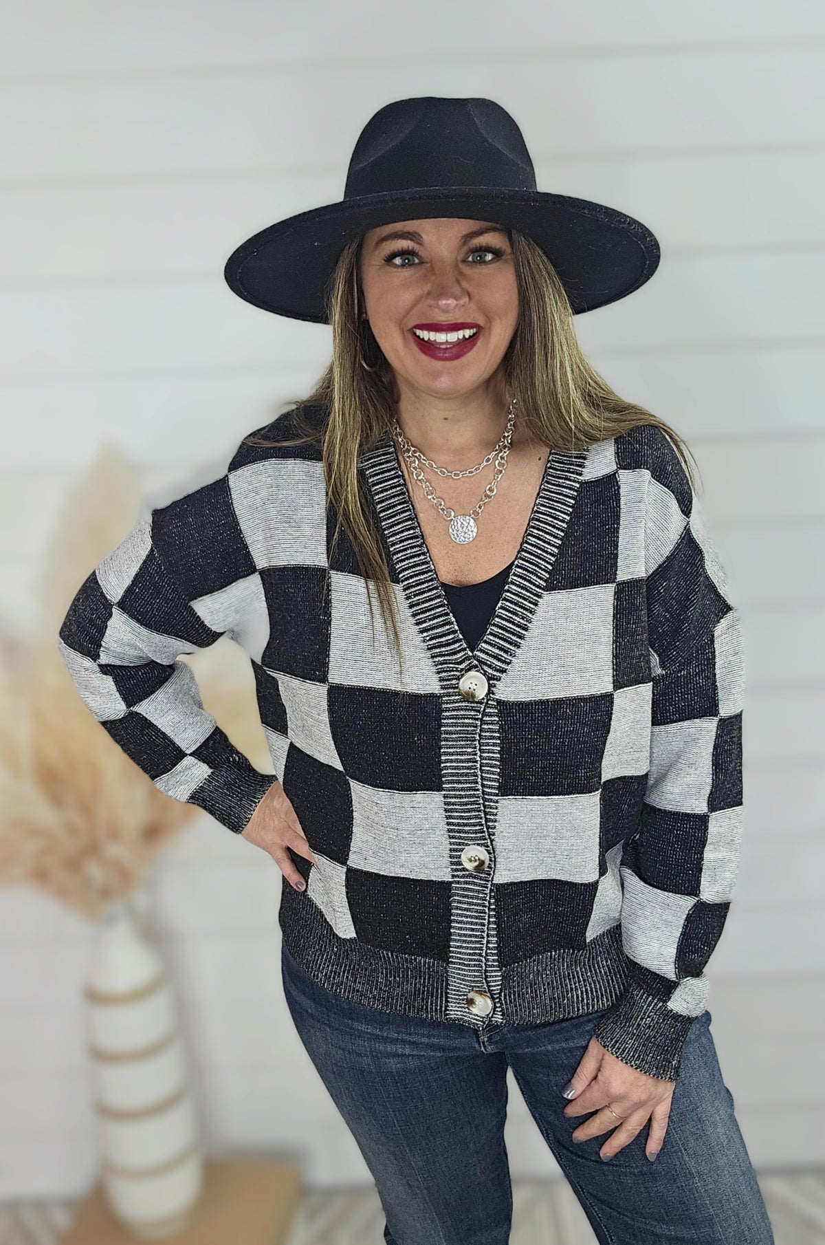 BLACK CHECKERED BUTTON CARDIGAN/SWEATER