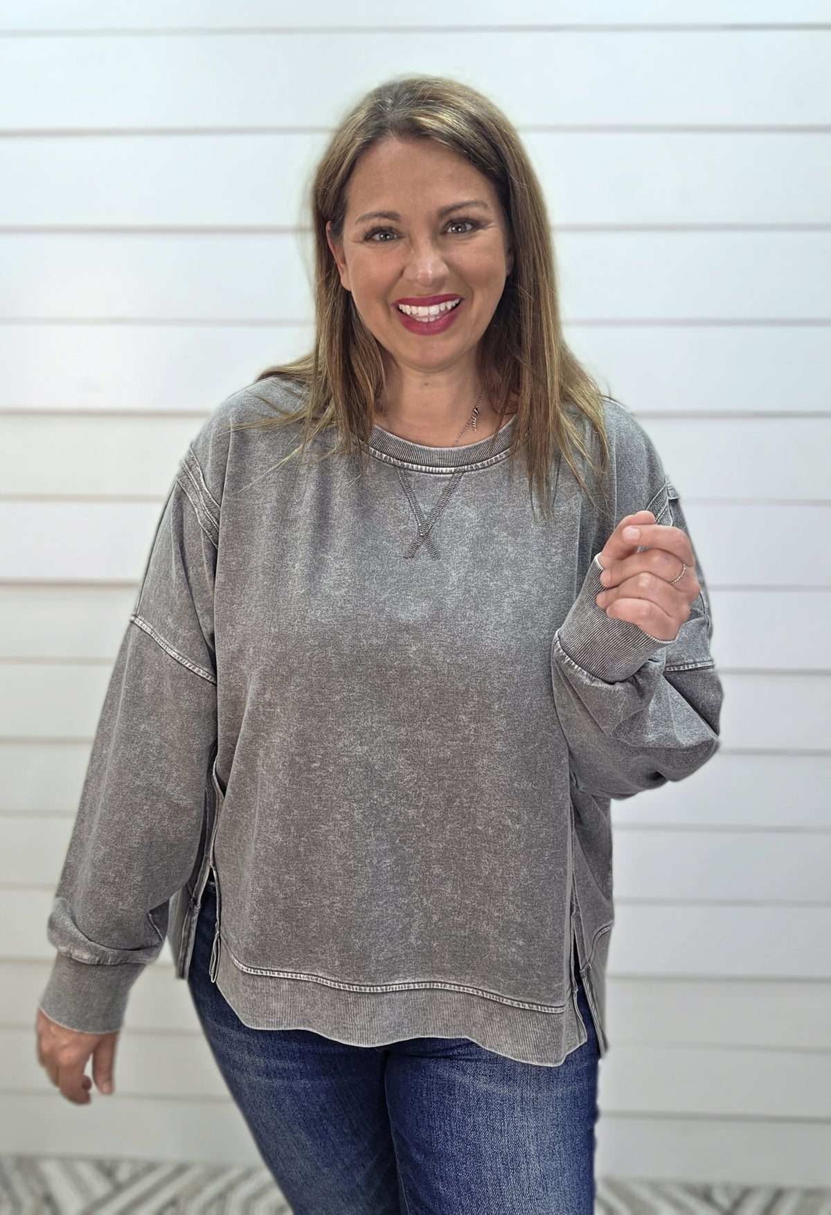BLACK ACID WASH SIDE SLIT KNIT TOP