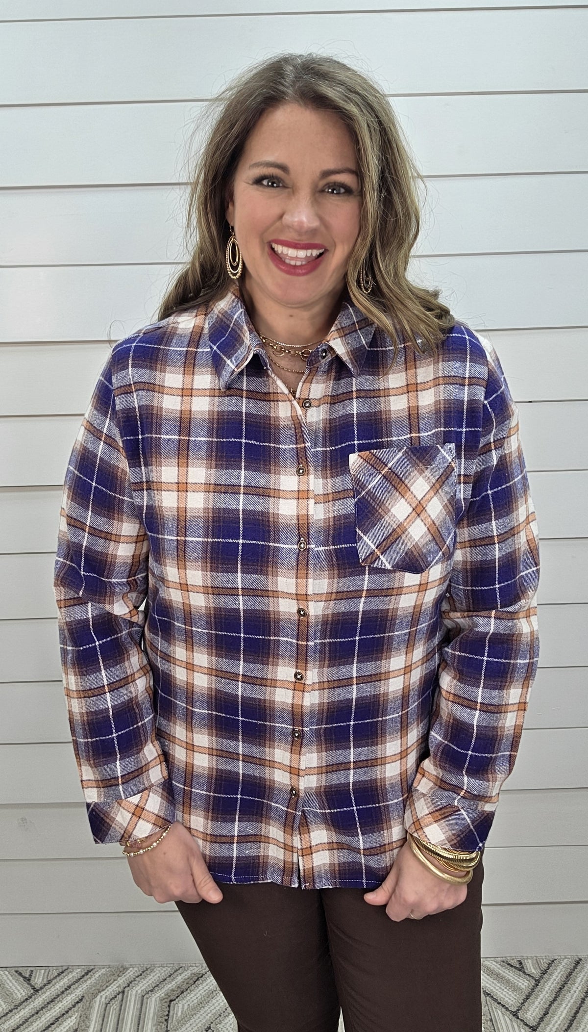 NAVY/BROWN PLAID FLANNEL BUTTON DOWN
