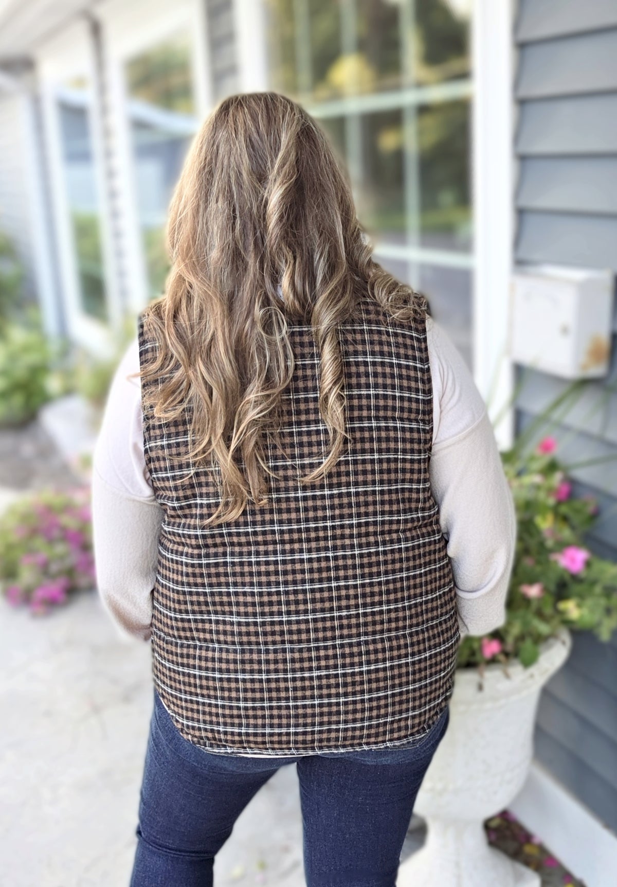 TAUPE/BLACK PLAID SNAP/ZIPPER VEST