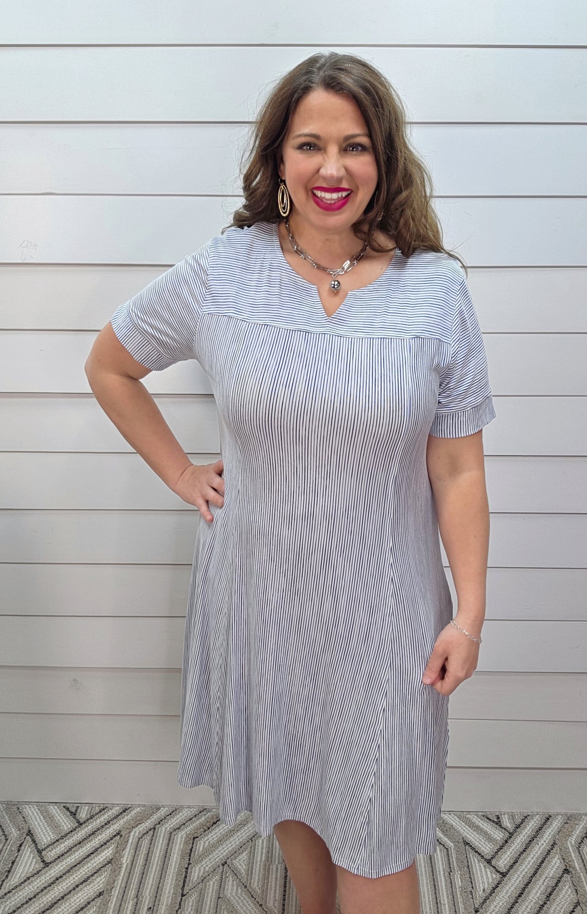 NAVY PIN STRIPE KNIT KNOTCH NECK LINE DRESS